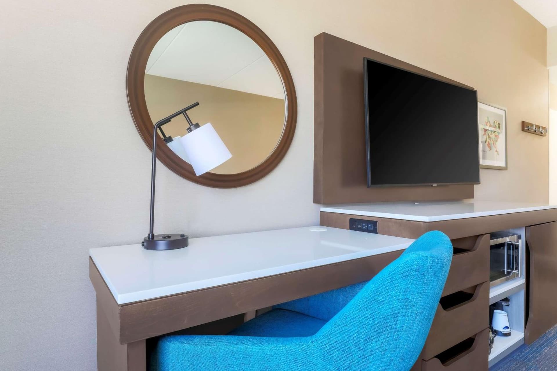 Hampton Inn & Suites Pittsburgh Downtown gallery photo in Pittsburgh, PA — image 22