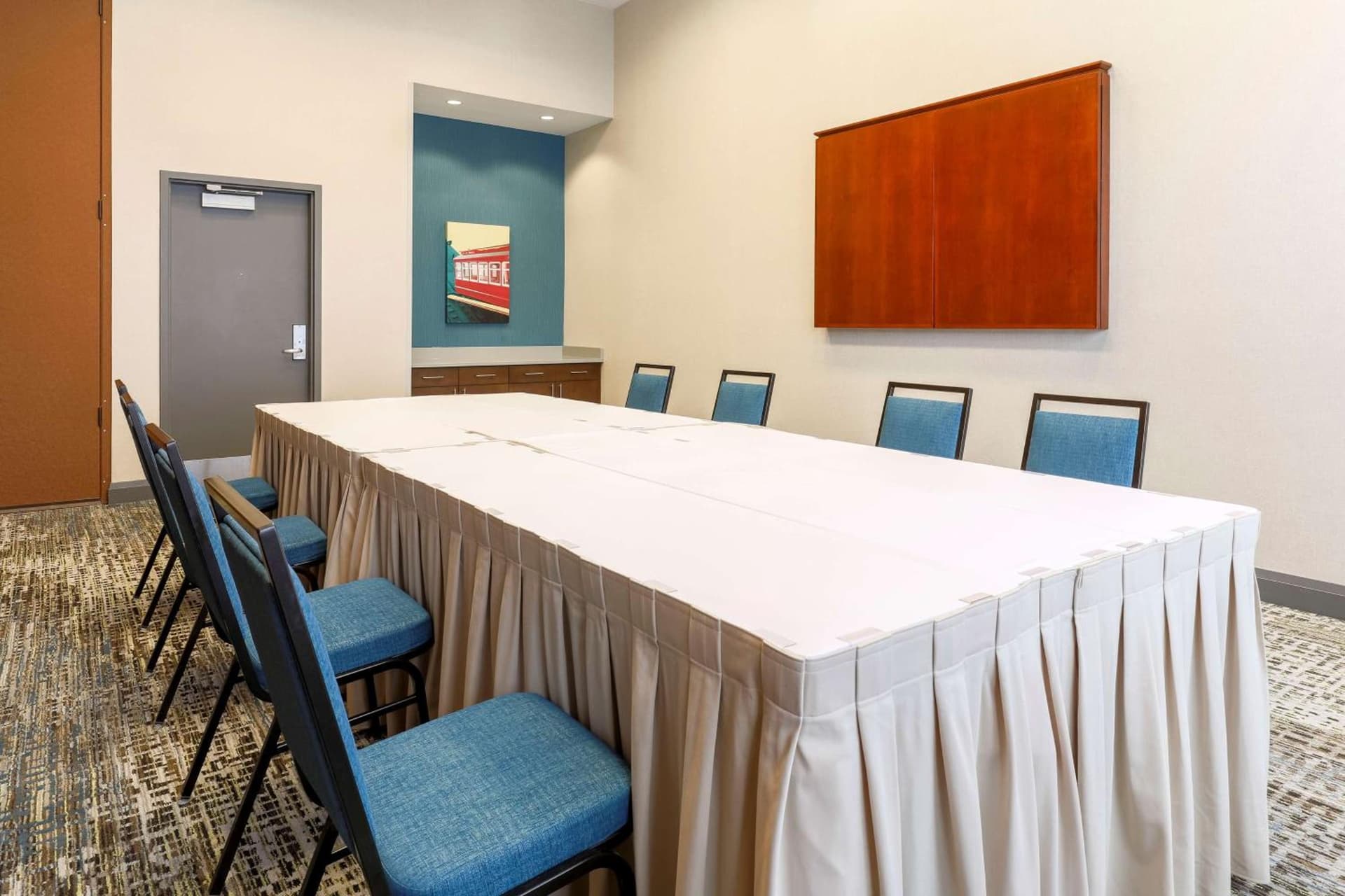 Hampton Inn & Suites Pittsburgh Downtown gallery photo in Pittsburgh, PA — image 36