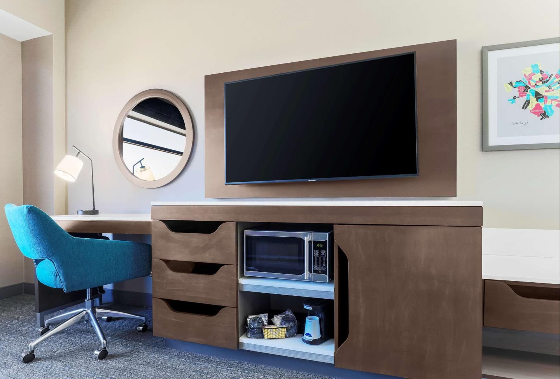 Hampton Inn & Suites Pittsburgh Downtown gallery photo in Pittsburgh, PA — image 12
