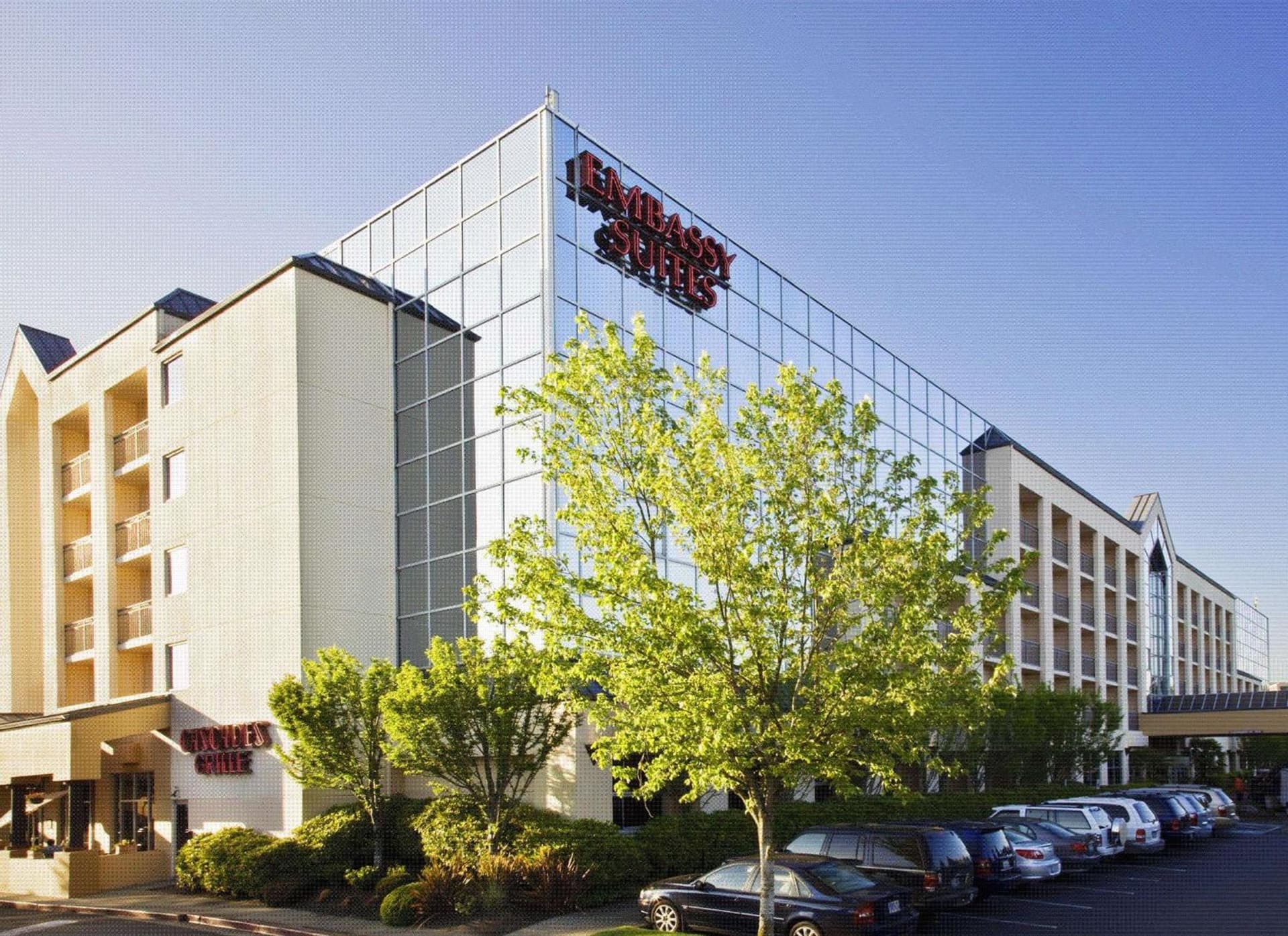 Embassy Suites by Hilton Seattle Bellevue interior in Bellevue, WA — gallery photo 2