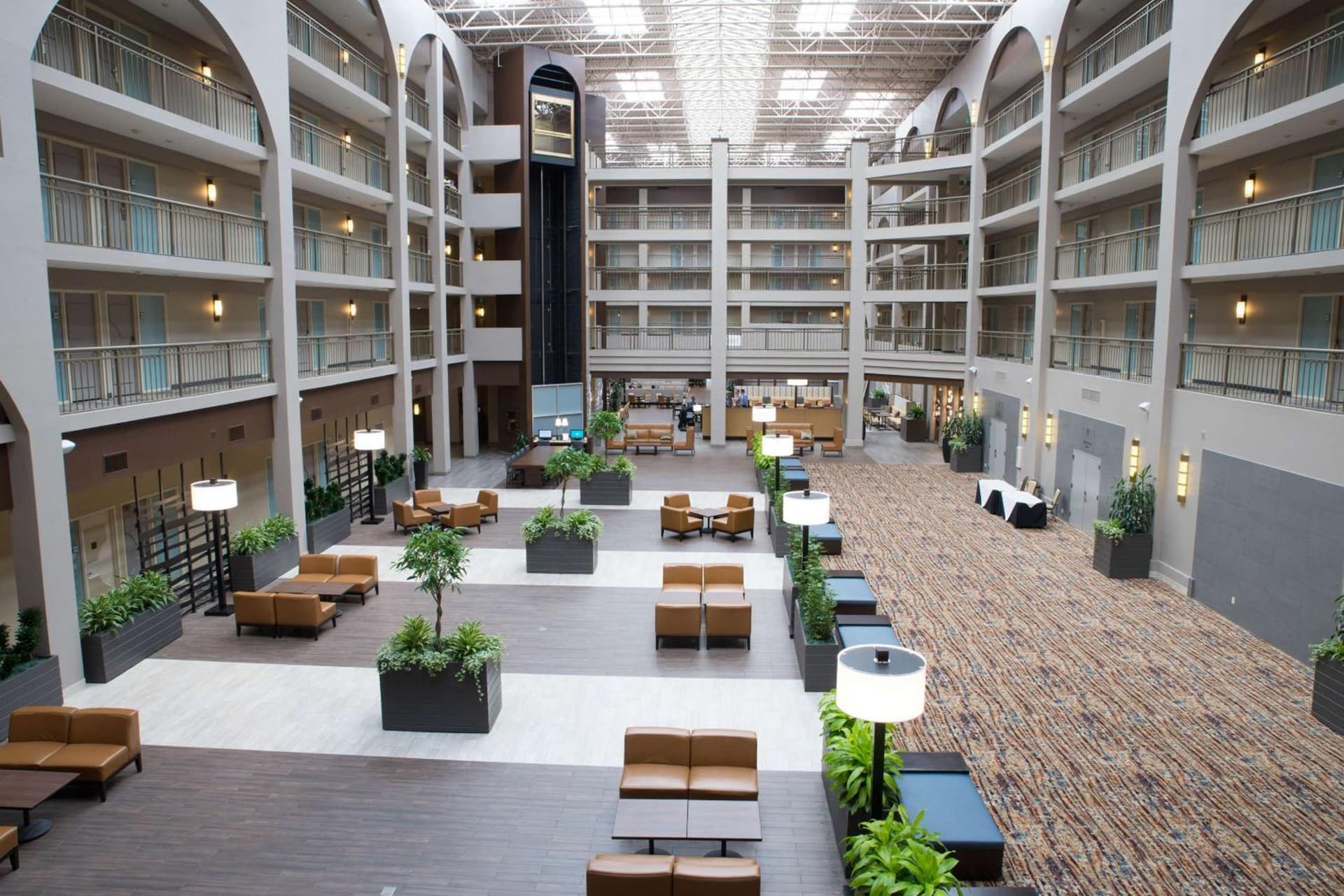 Embassy Suites by Hilton Seattle Bellevue gallery photo in Bellevue, WA — image 31