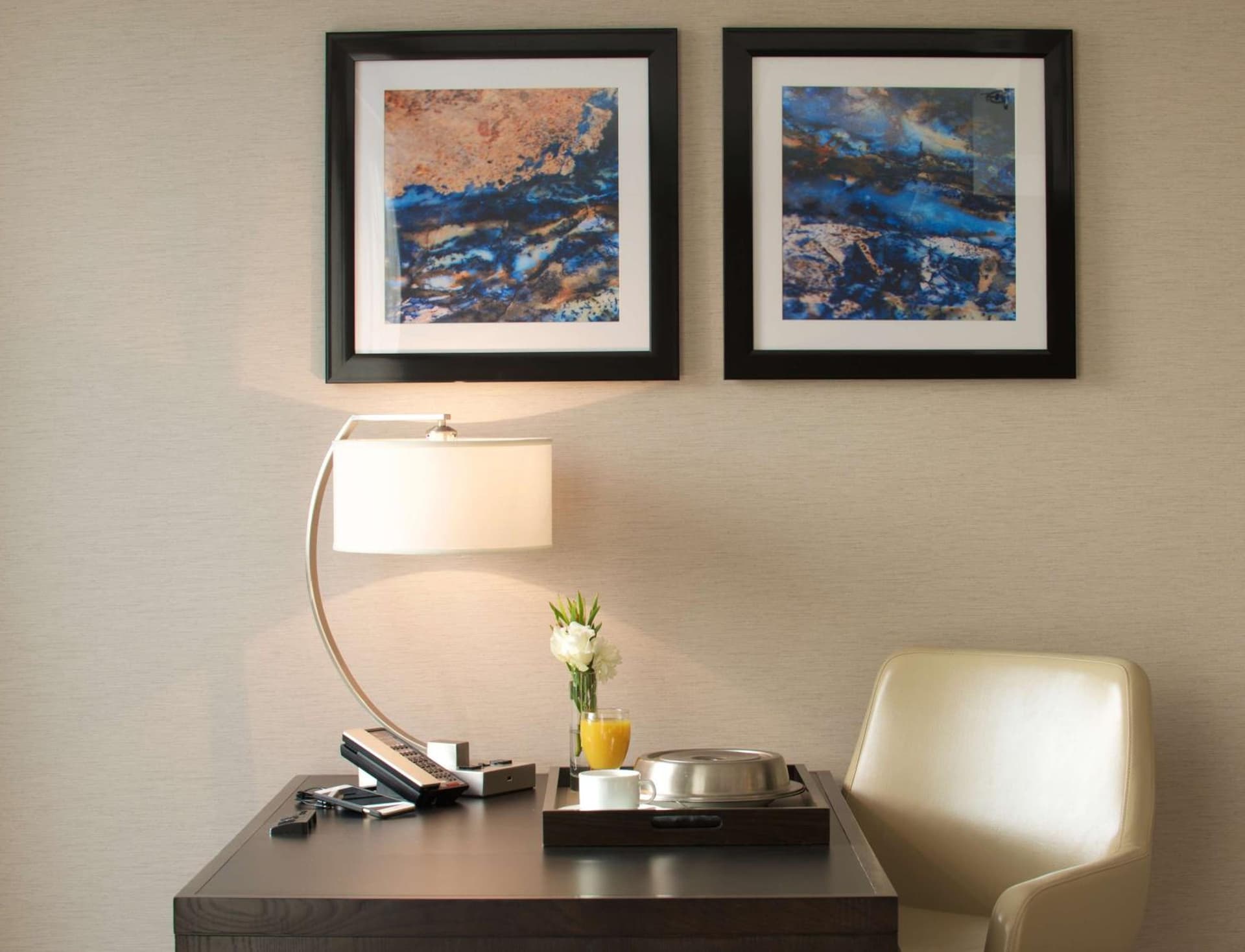 Embassy Suites by Hilton Seattle Bellevue gallery photo in Bellevue, WA — image 26