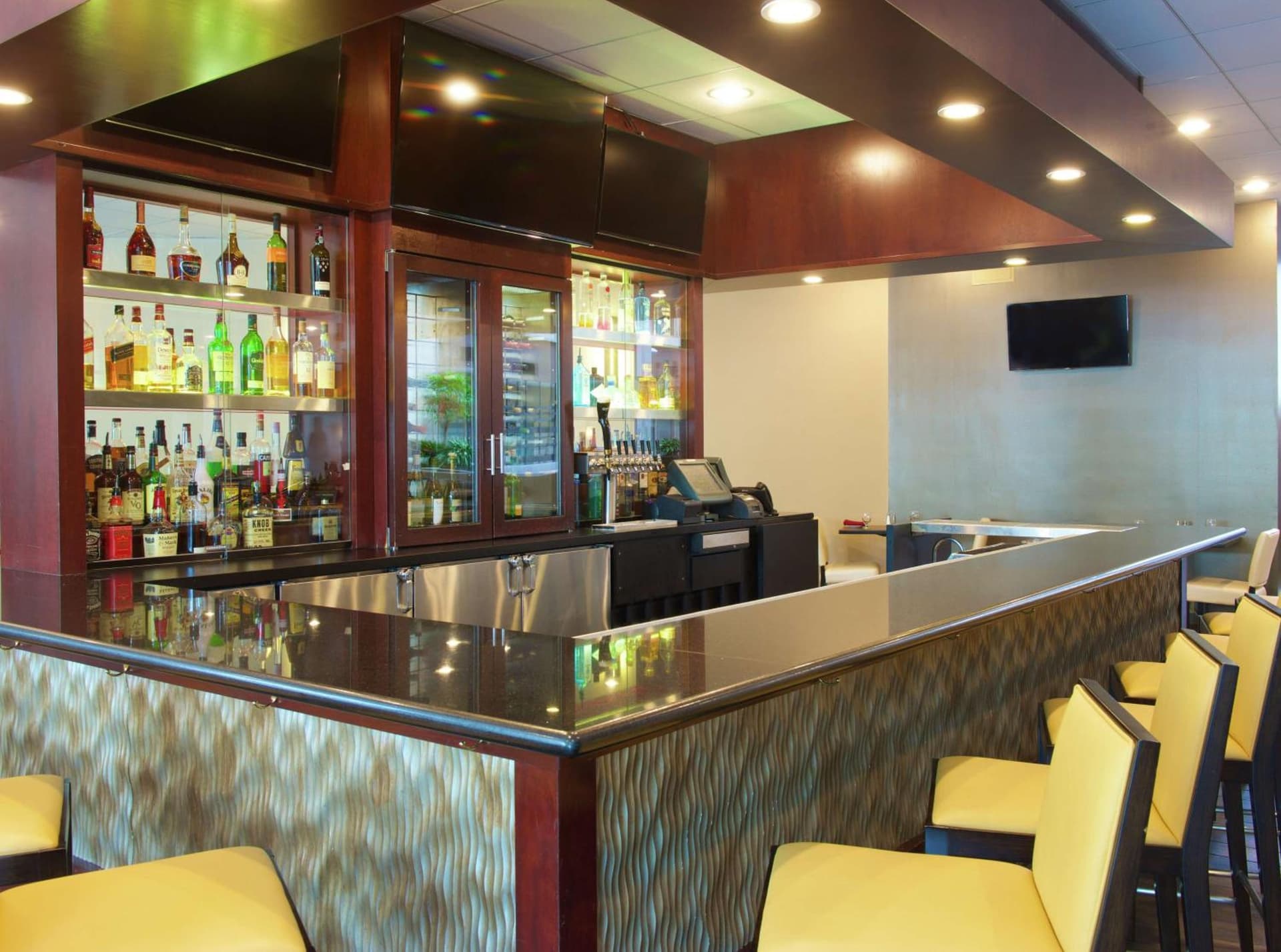 Embassy Suites by Hilton Seattle Bellevue gallery photo in Bellevue, WA — image 36