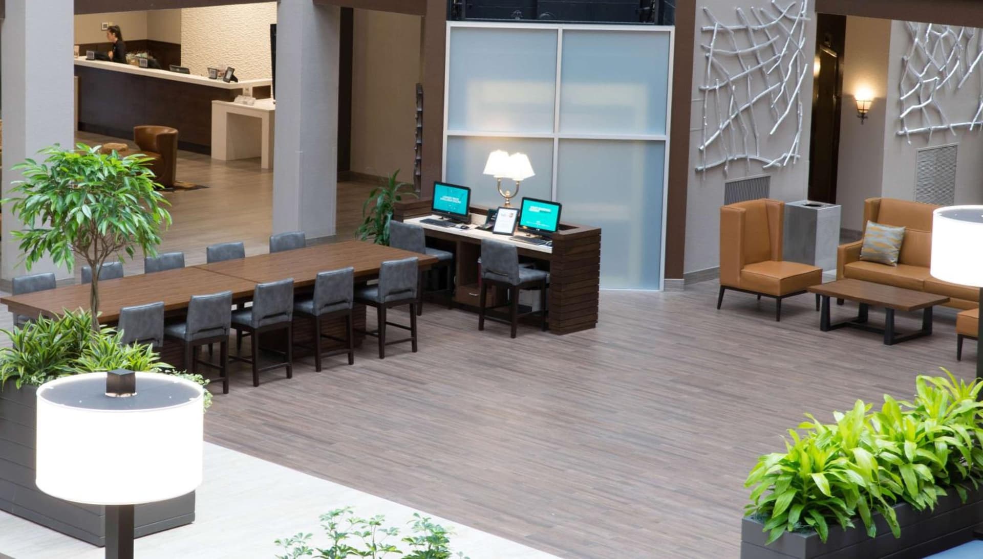 Embassy Suites by Hilton Seattle Bellevue gallery photo in Bellevue, WA — image 5