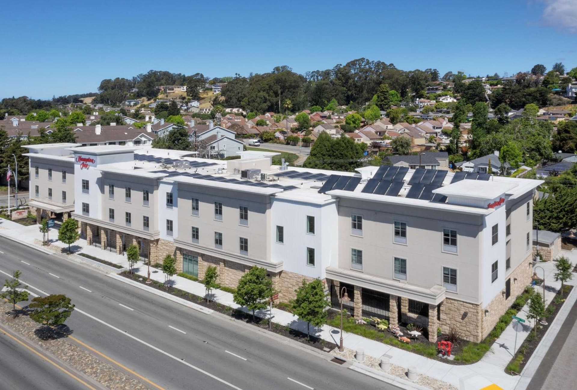 Hampton Inn Santa Cruz West, Ca property views in Santa Cruz, CA — gallery photo 3