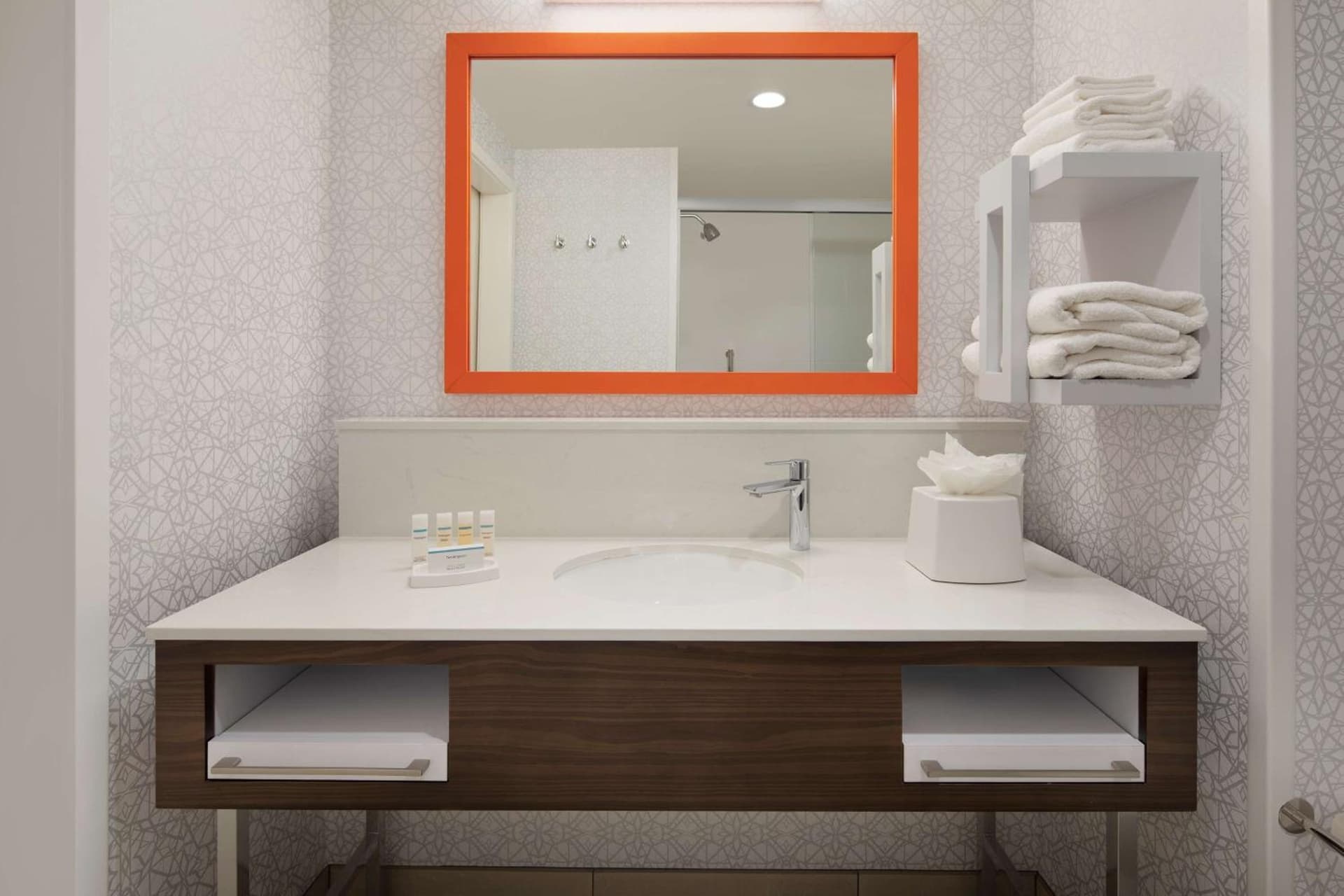 Hampton Inn Santa Cruz West, Ca gallery photo in Santa Cruz, CA — image 12