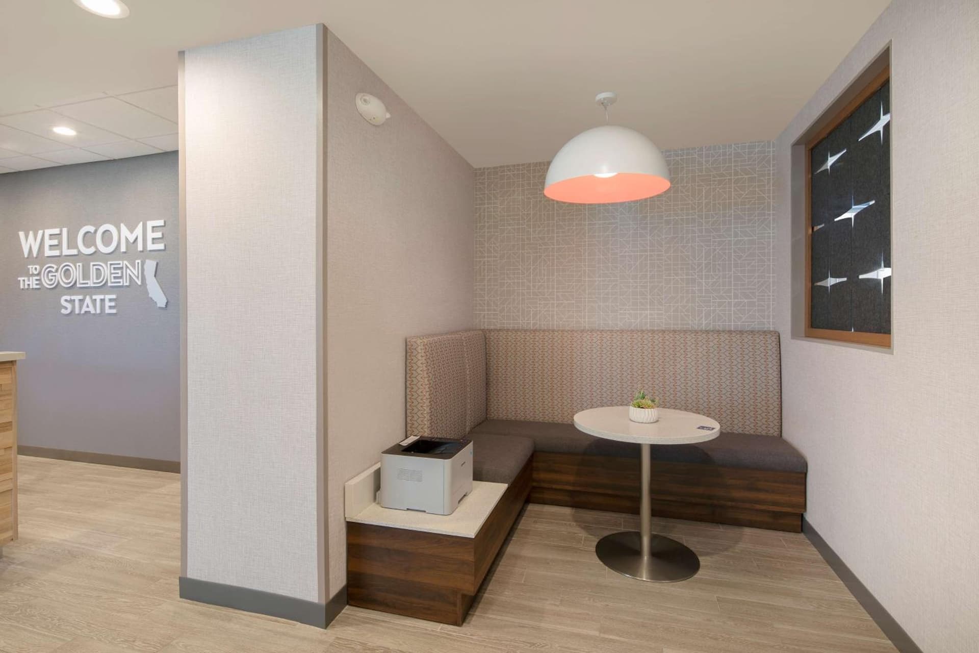 Hampton Inn Santa Cruz West, Ca gallery photo in Santa Cruz, CA — image 10