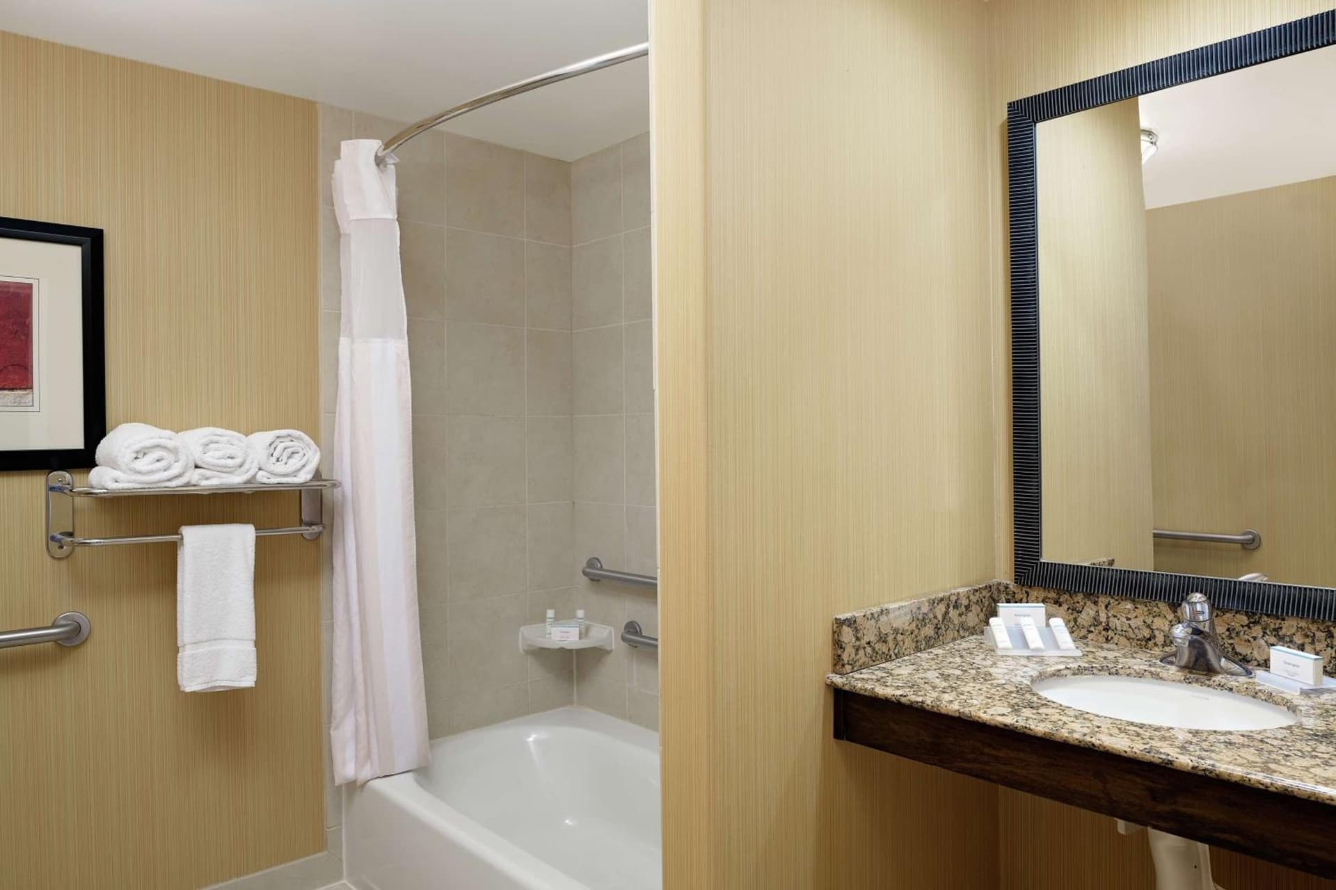 Hilton Garden Inn Fontana gallery photo in Fontana, CA — image 4