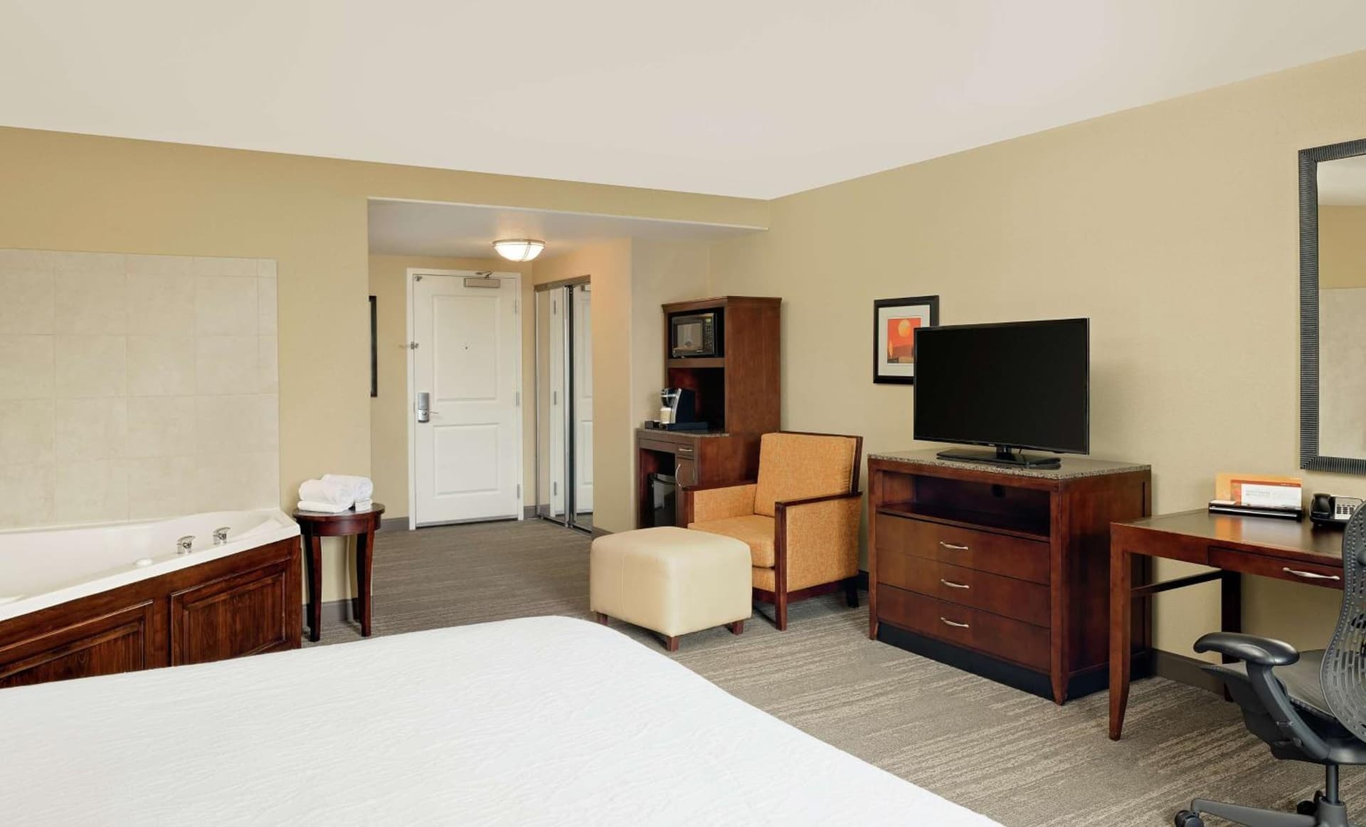 Hilton Garden Inn Fontana gallery photo in Fontana, CA — image 26