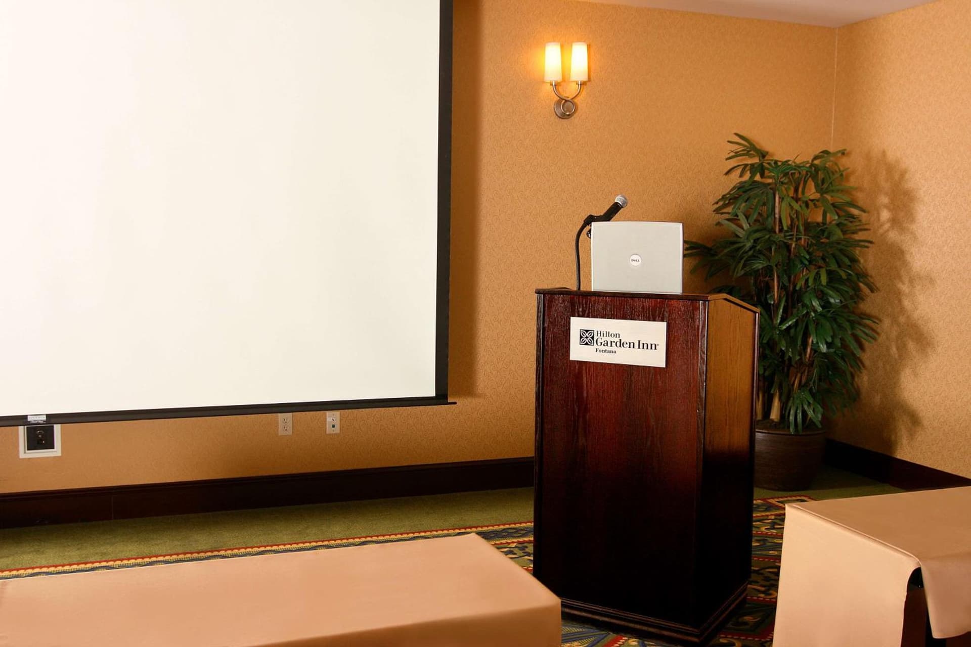 Hilton Garden Inn Fontana gallery photo in Fontana, CA — image 32