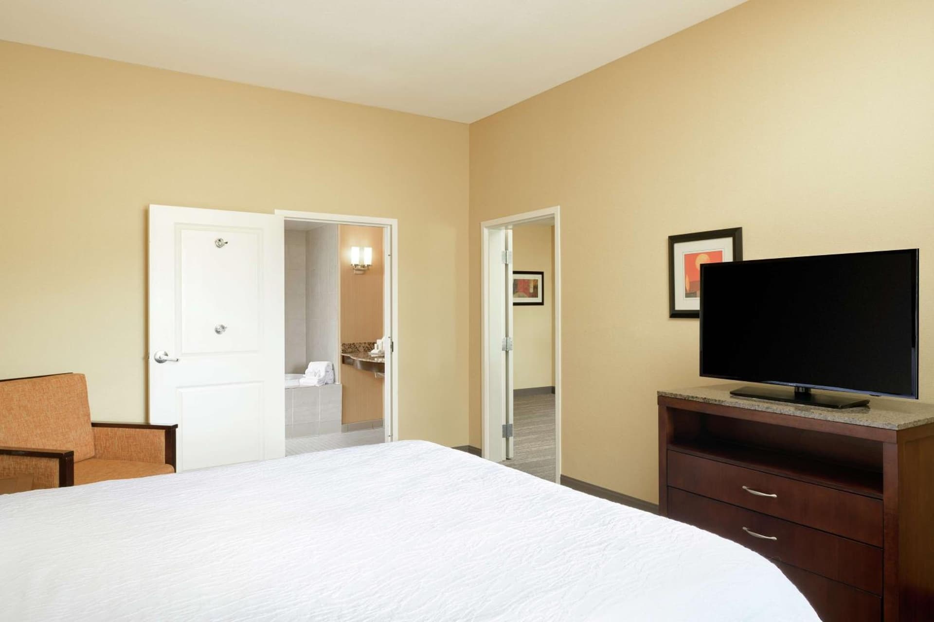 Hilton Garden Inn Fontana gallery photo in Fontana, CA — image 24