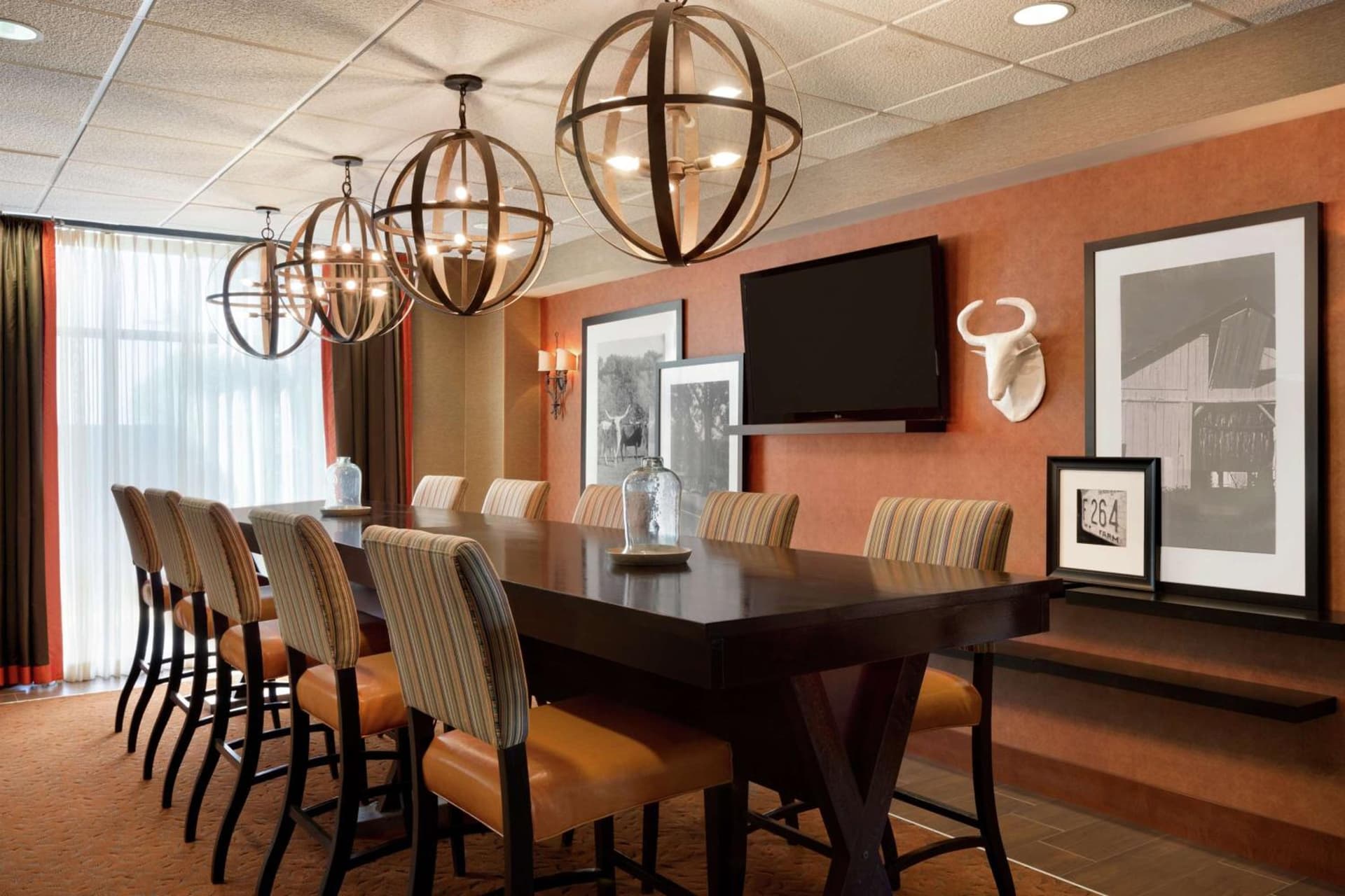 Hampton Inn Wichita Falls-Sikes Senter Mall property views in Wichita Falls, TX — gallery photo 3