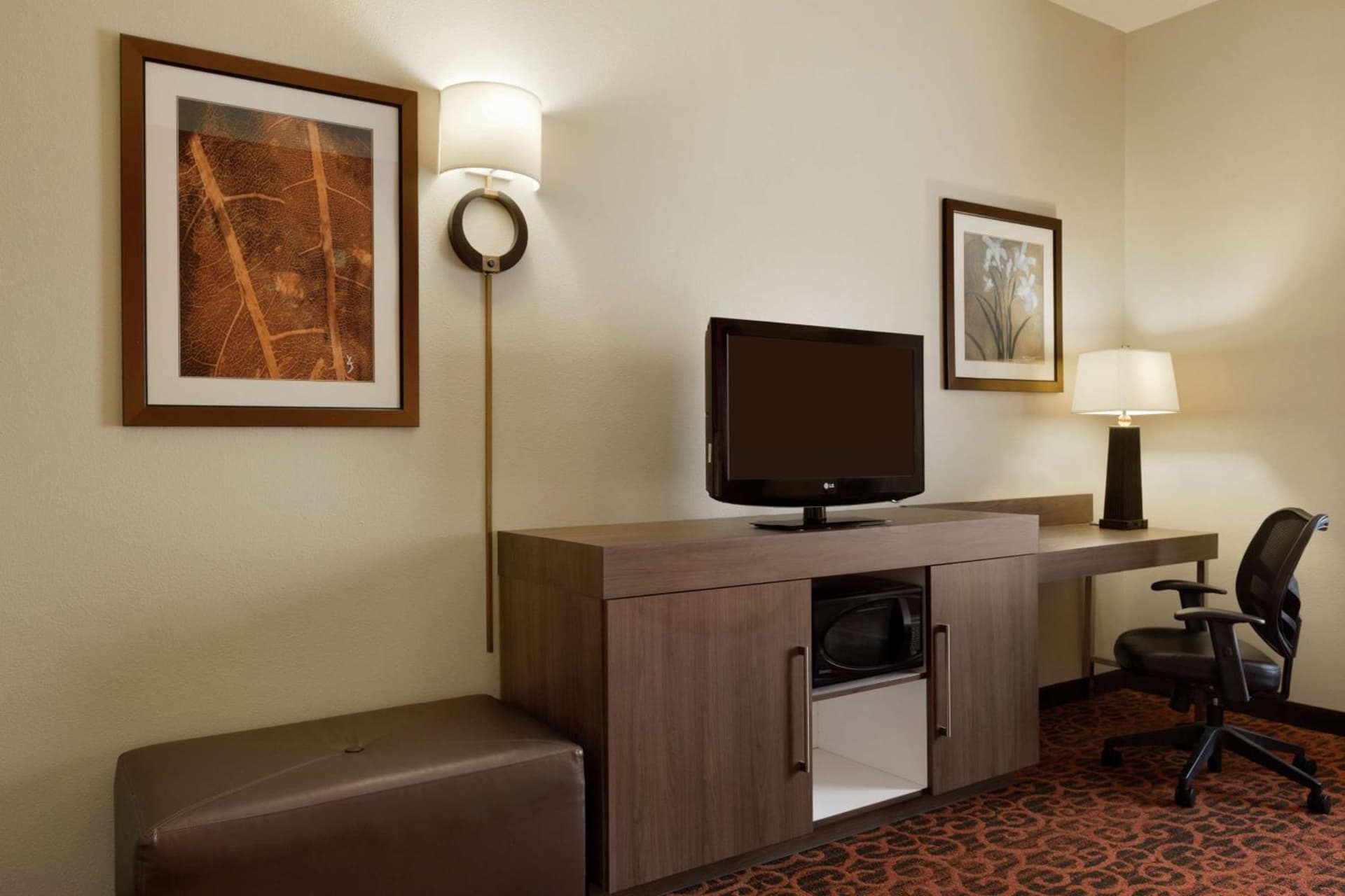 Hampton Inn Wichita Falls-Sikes Senter Mall gallery photo in Wichita Falls, TX — image 22