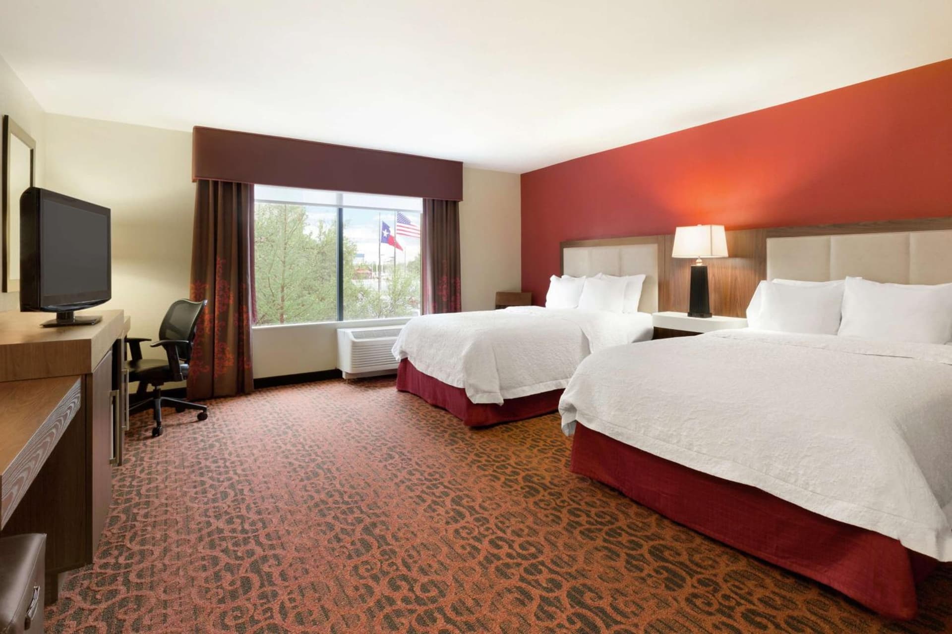 Hampton Inn Wichita Falls-Sikes Senter Mall gallery photo in Wichita Falls, TX — image 30
