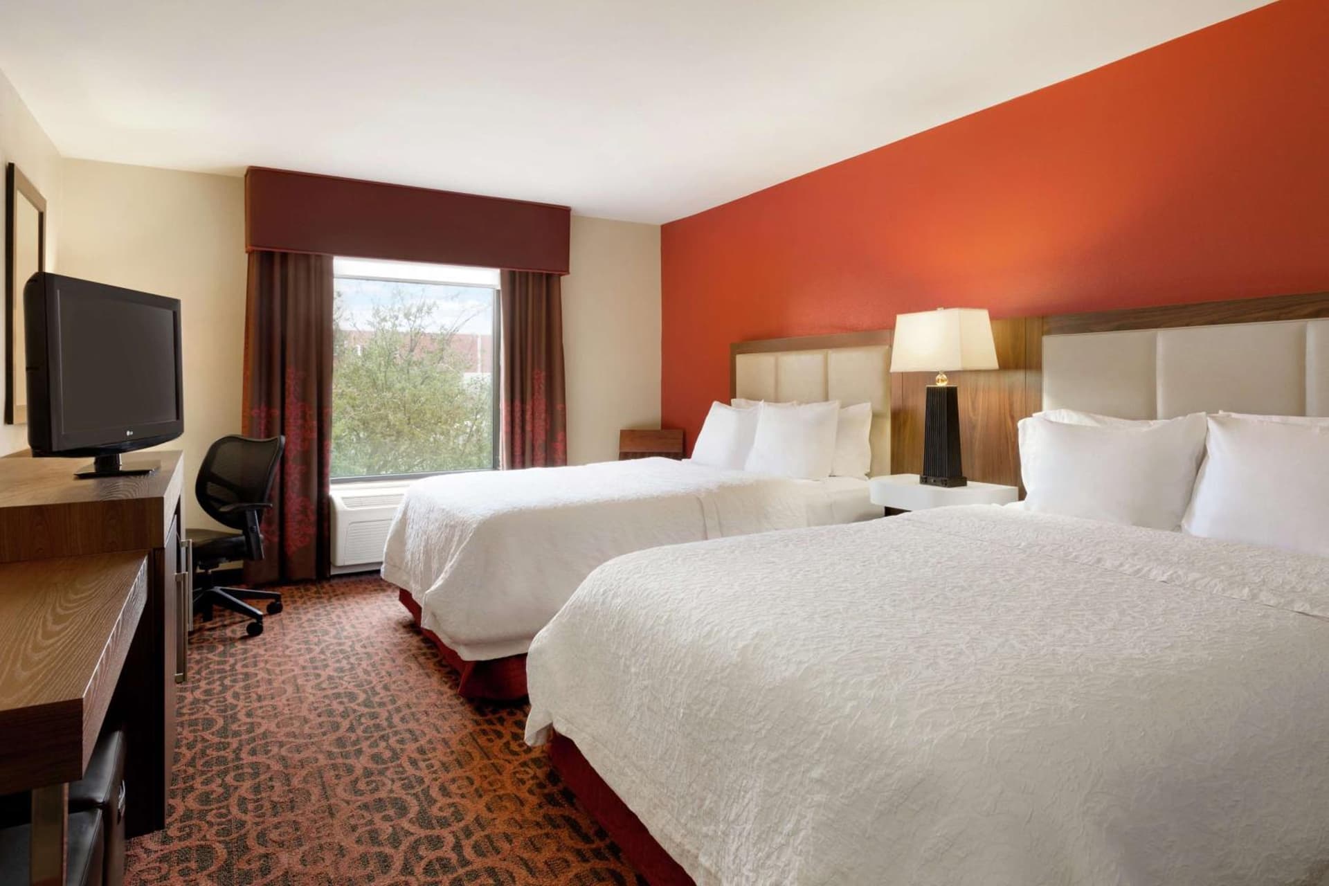 Hampton Inn Wichita Falls-Sikes Senter Mall gallery photo in Wichita Falls, TX — image 21