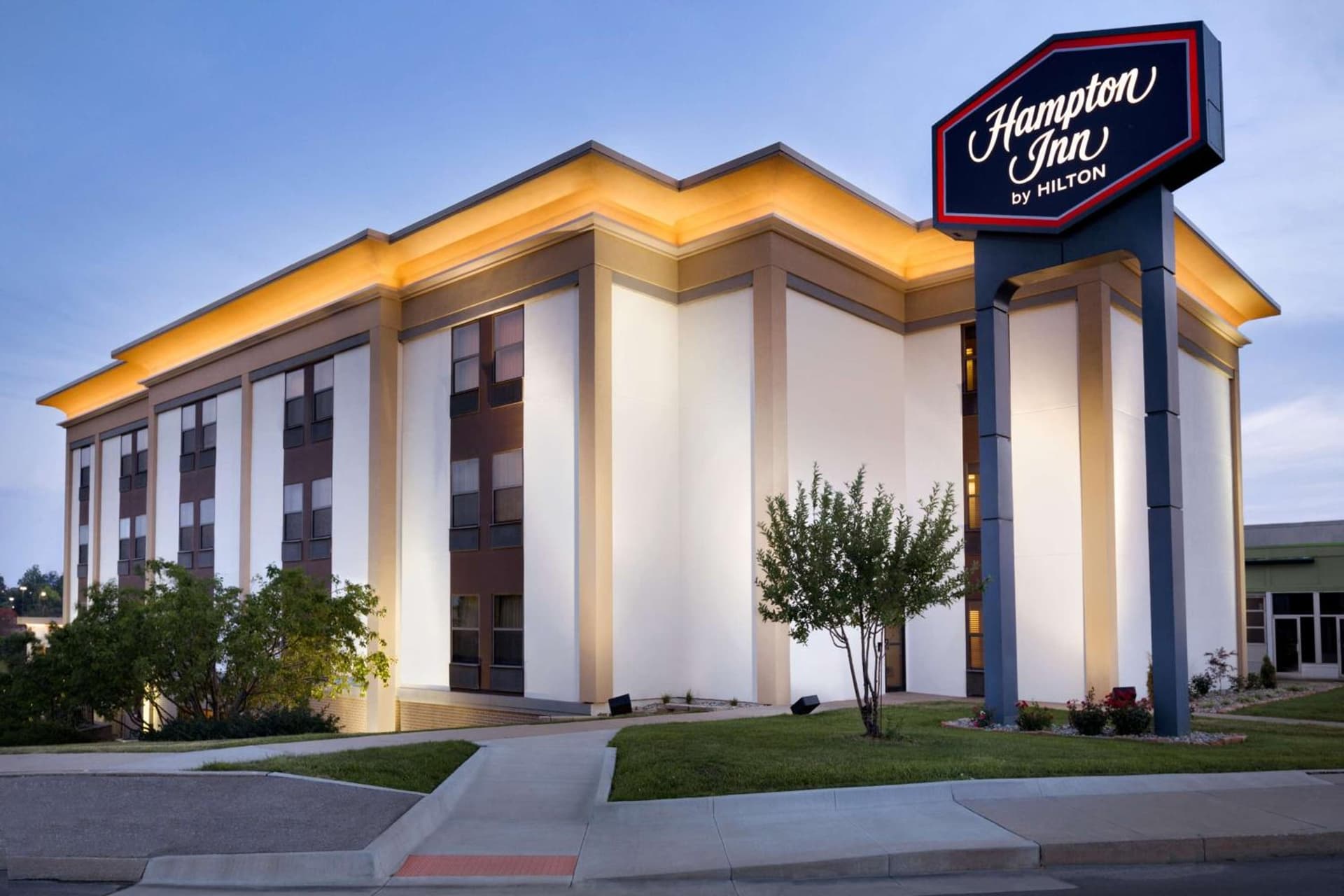 Hampton Inn St. Joseph featured exterior or lobby in Saint Joseph, MO — similar hotel