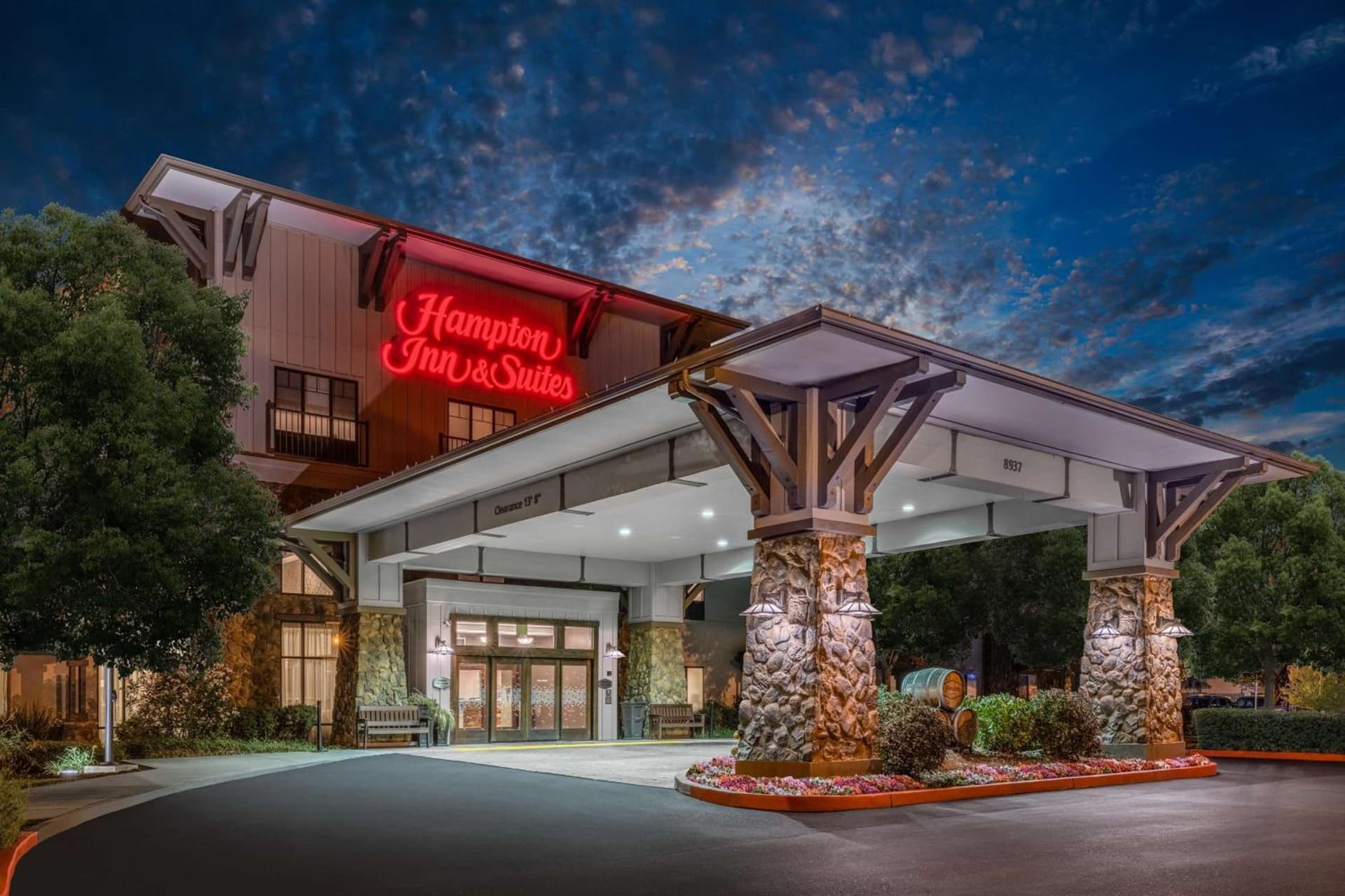 Hampton Inn & Suites Windsor-Sonoma Wine Country featured exterior or lobby in Windsor, CA — similar hotel