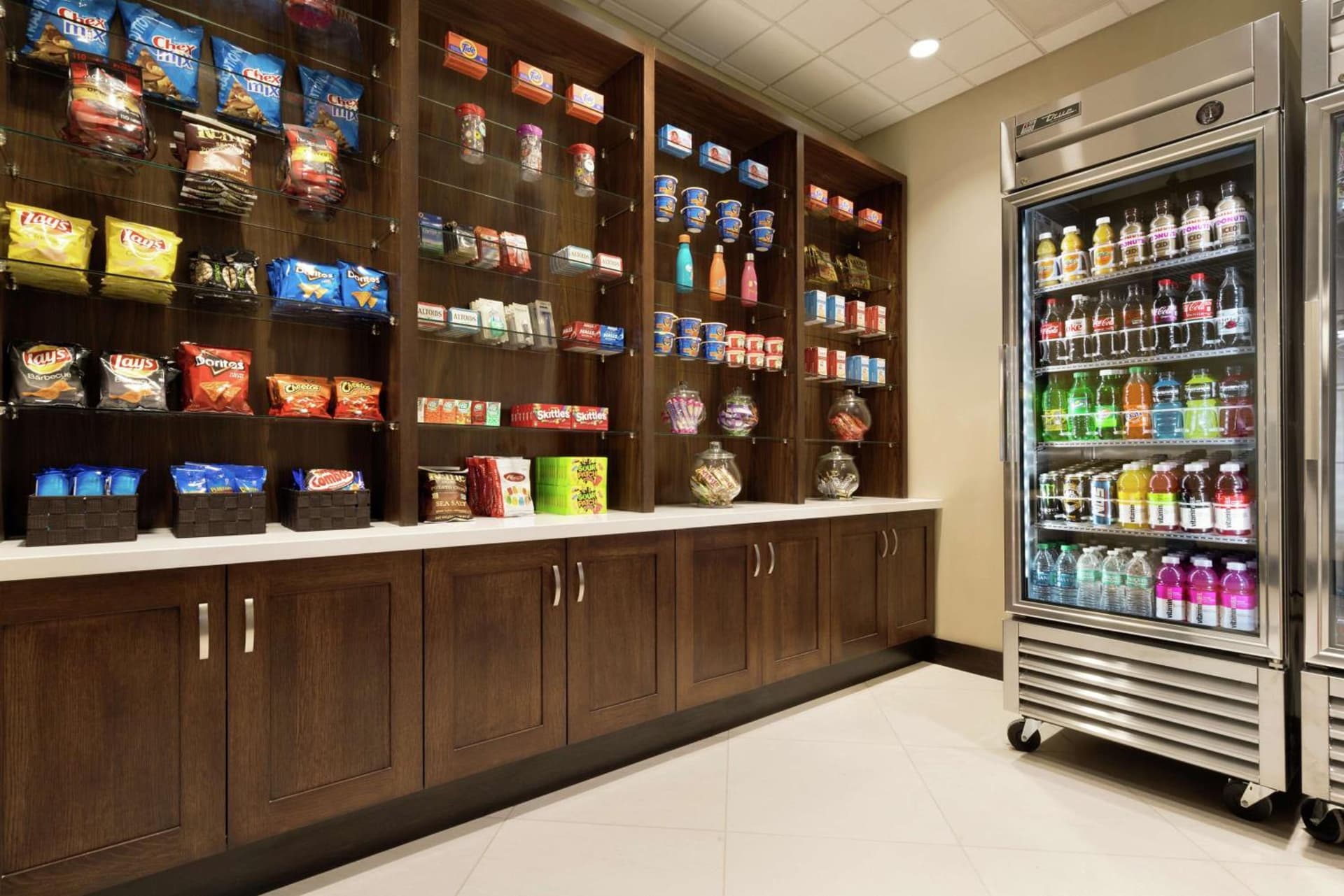 Embassy Suites By Hilton Syracuse Destiny USA gallery photo in Syracuse, NY — image 41