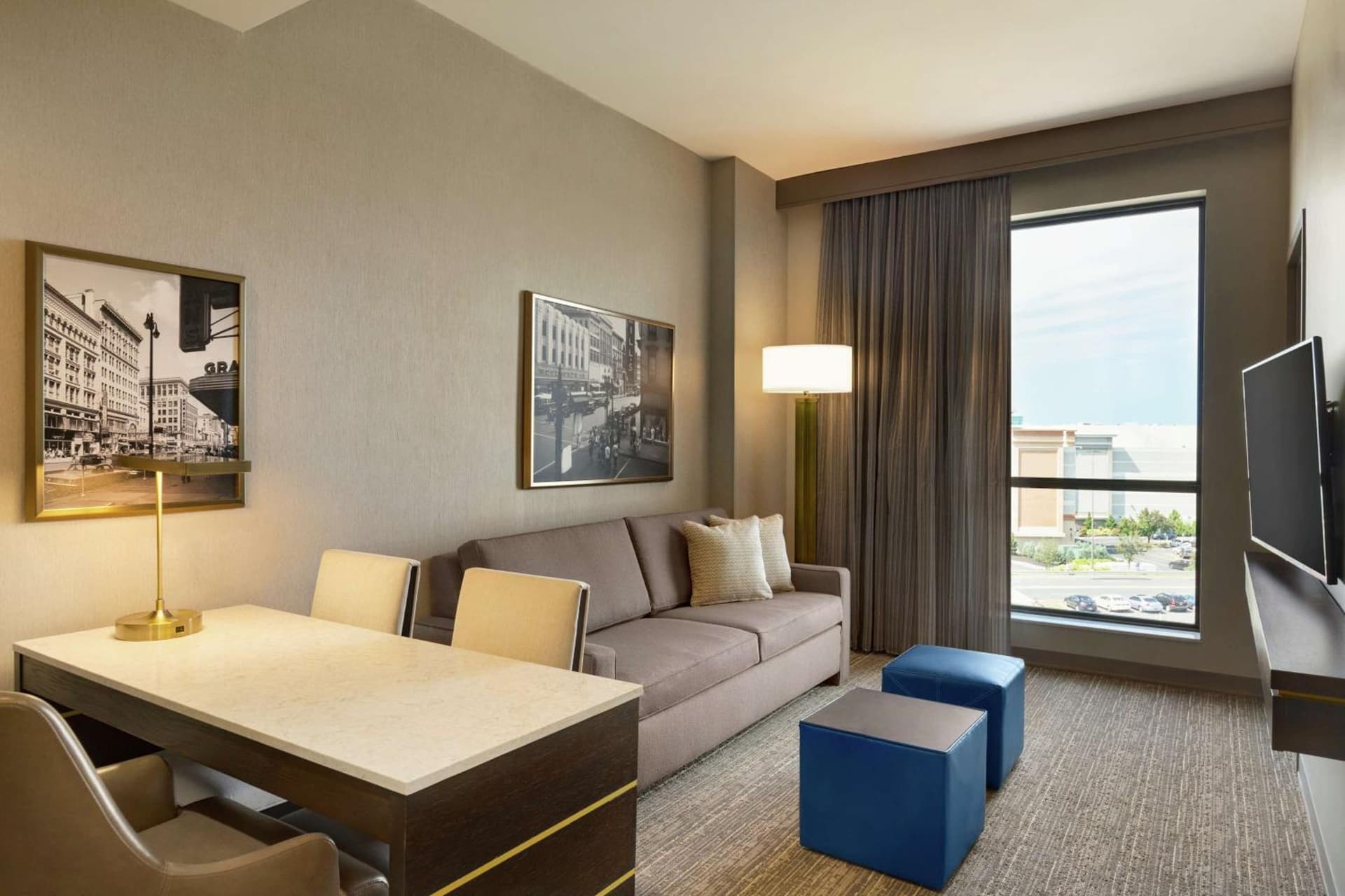 Embassy Suites By Hilton Syracuse Destiny USA gallery photo in Syracuse, NY — image 27