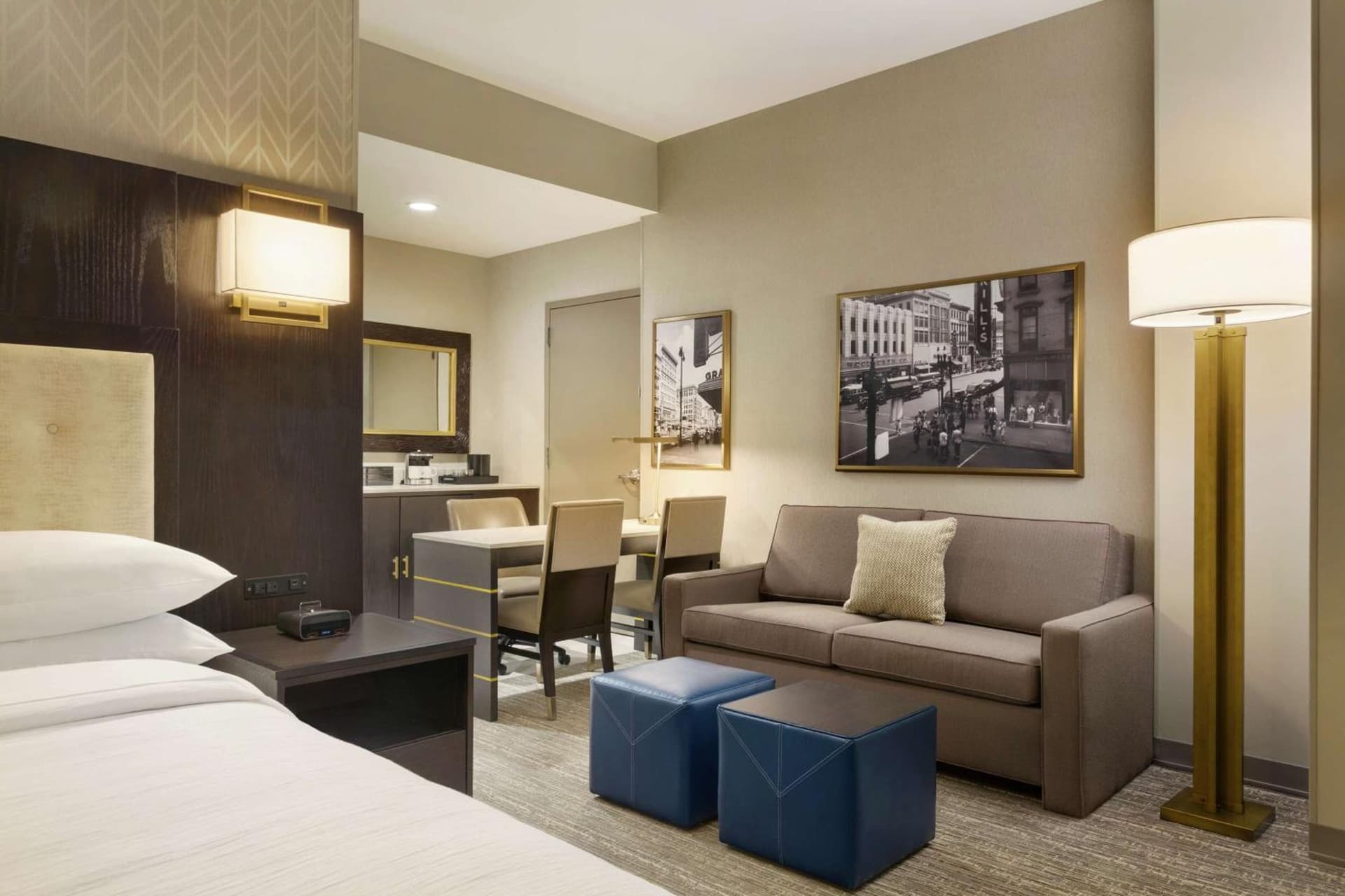 Embassy Suites By Hilton Syracuse Destiny USA gallery photo in Syracuse, NY — image 11