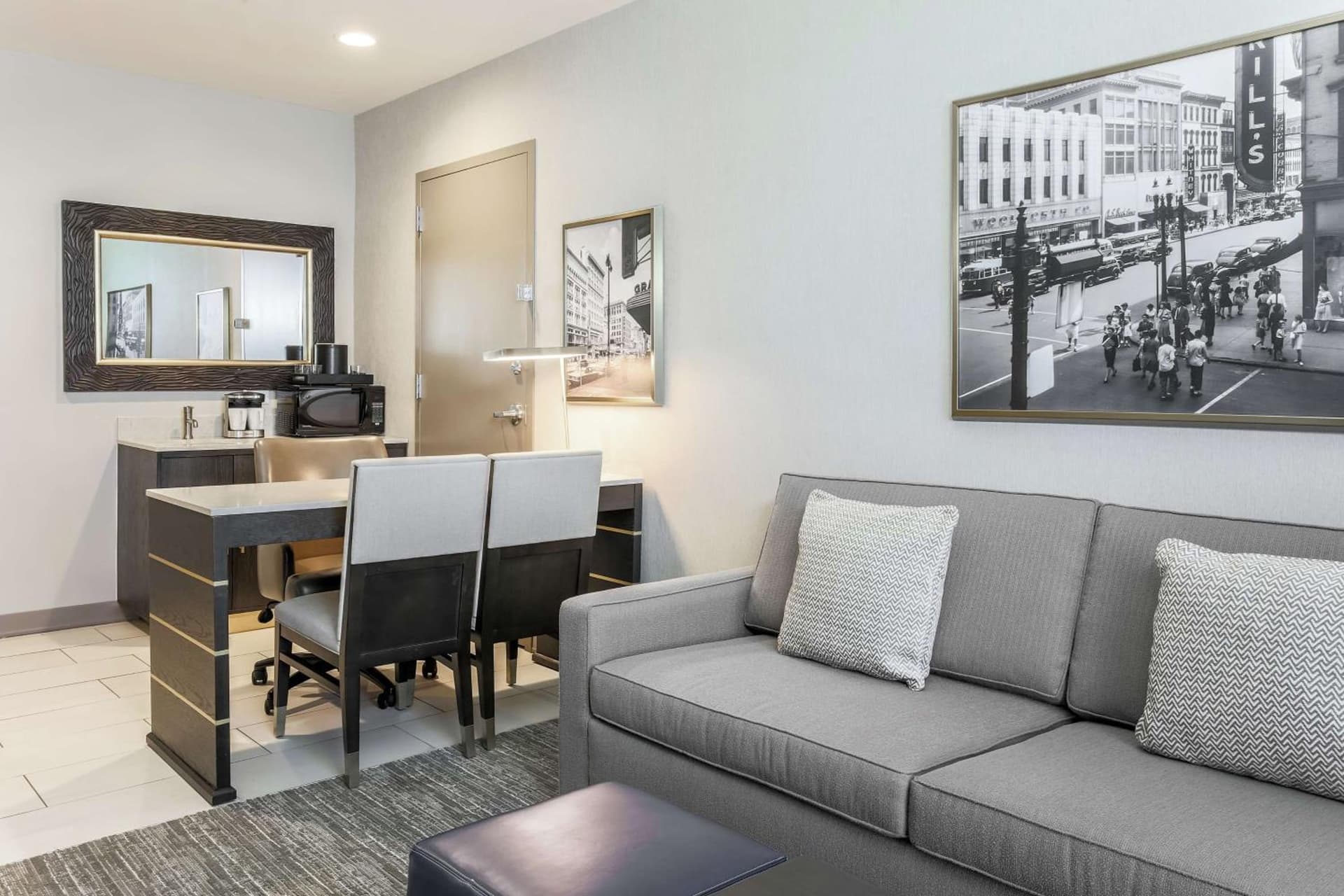 Embassy Suites By Hilton Syracuse Destiny USA gallery photo in Syracuse, NY — image 18