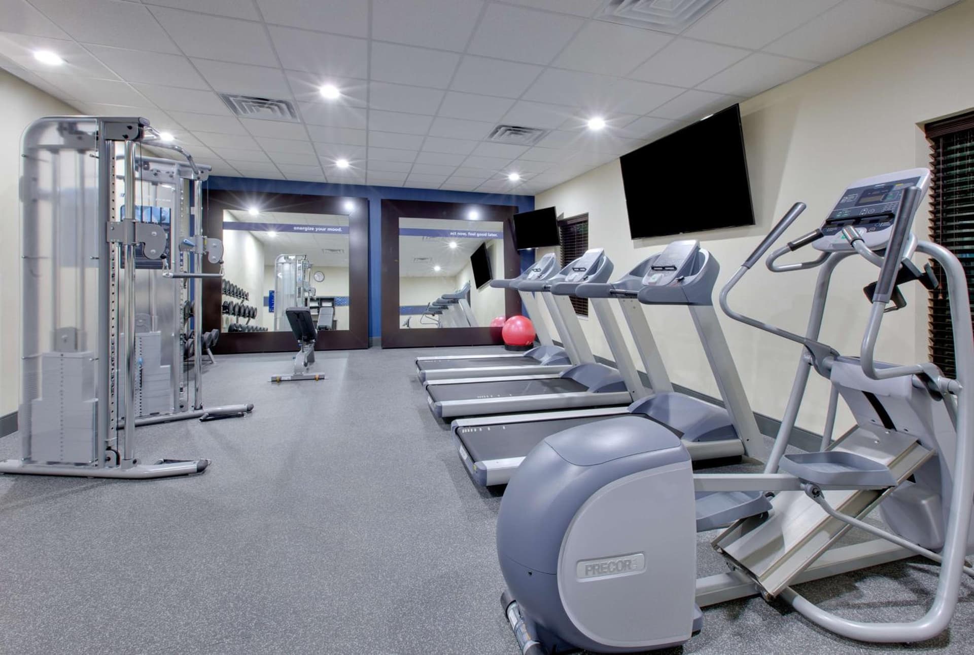 Hampton Inn & Suites Tyler-South gallery photo in Tyler, TX — image 12