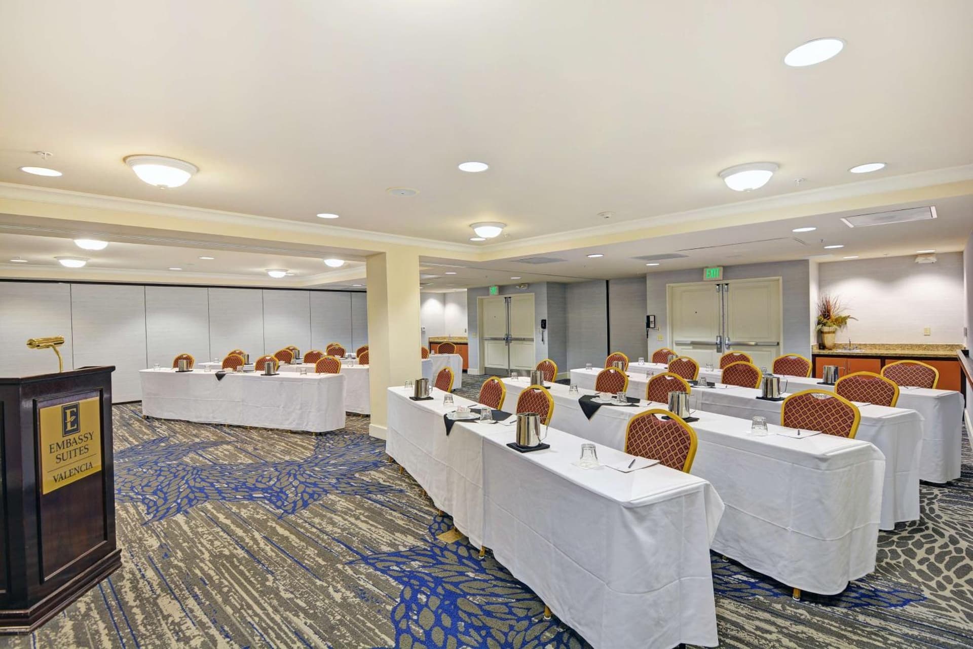 Embassy Suites Valencia gallery photo in Valencia, CA — image 30