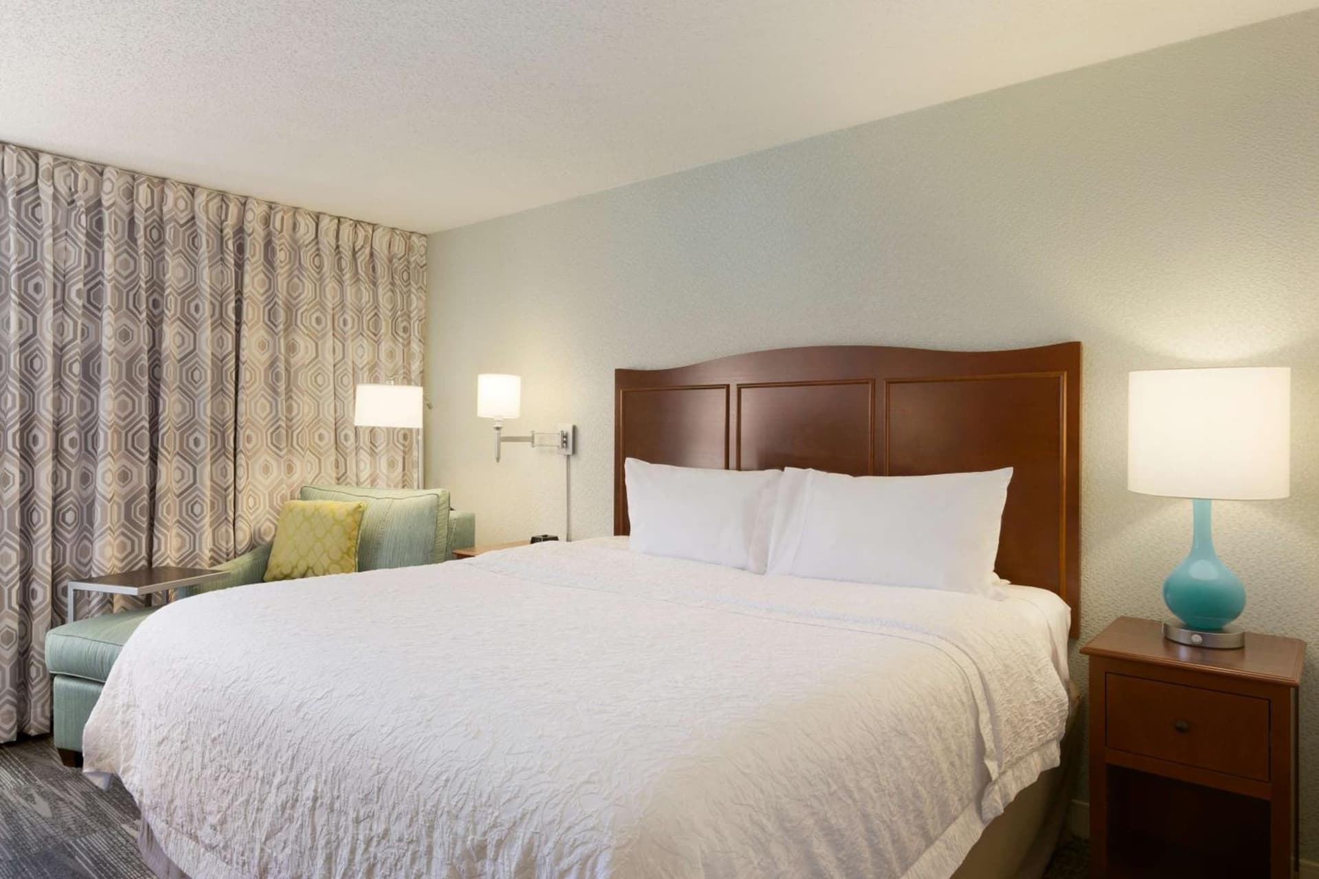 Hampton Inn Zanesville gallery photo in Zanesville, OH — image 21
