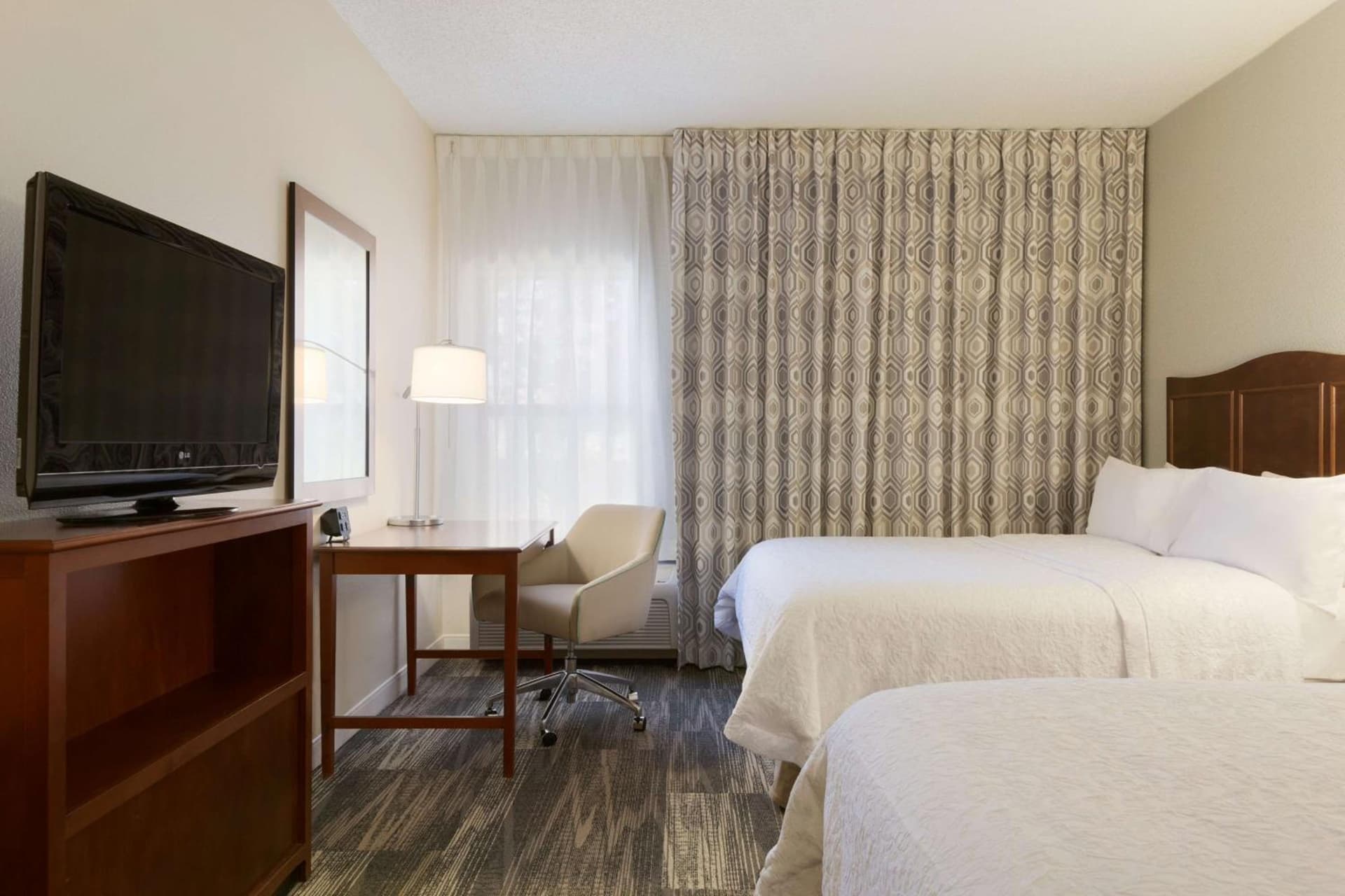 Hampton Inn Zanesville gallery photo in Zanesville, OH — image 14