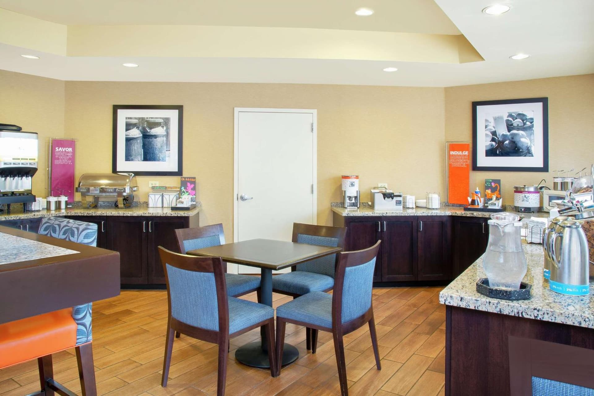 Hampton Inn Merrillville gallery photo in Merrillville, IN — image 17