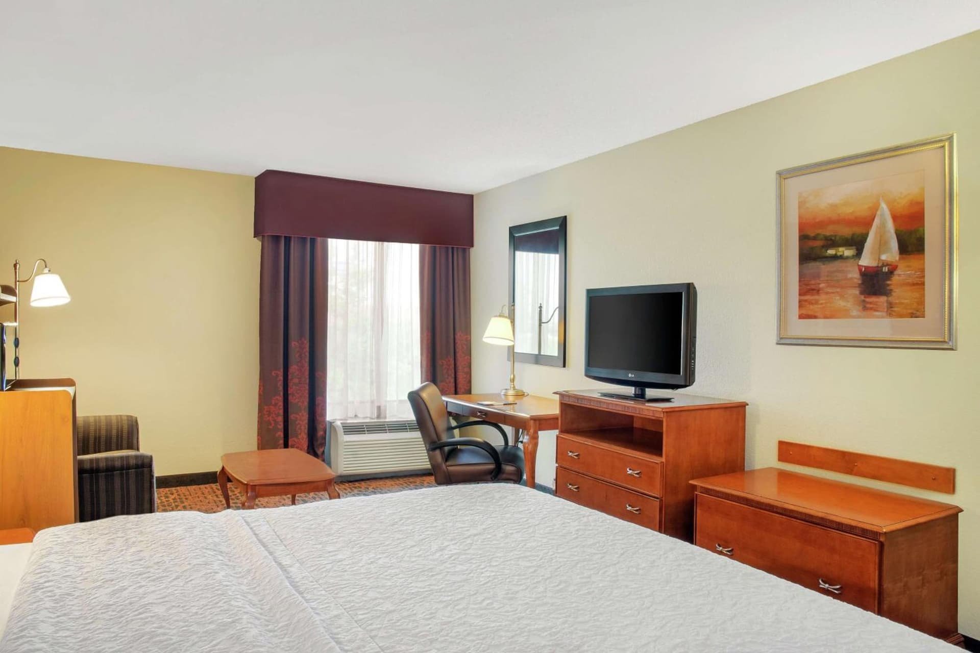Hampton Inn Merrillville gallery photo in Merrillville, IN — image 14