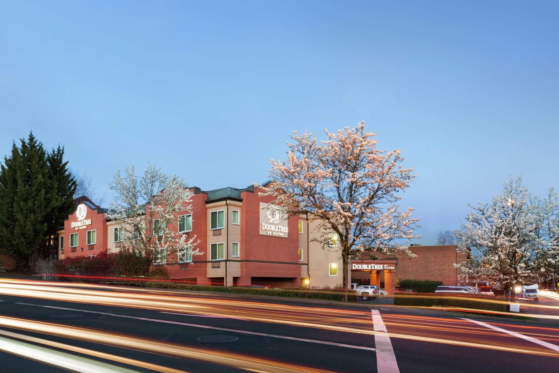 DoubleTree by Hilton Portland Tigard — hotel in Tigard, Oregon