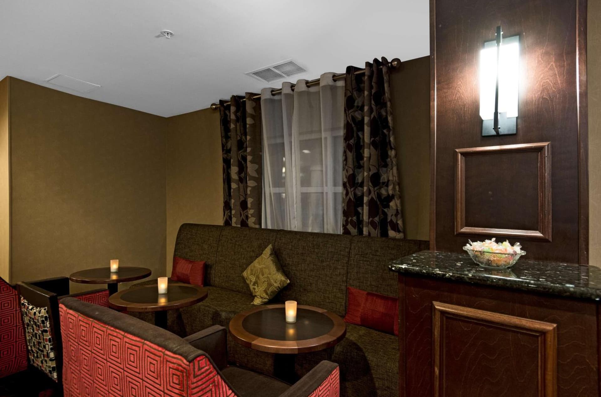 Hampton Inn Statesville gallery photo in Statesville, NC — image 47