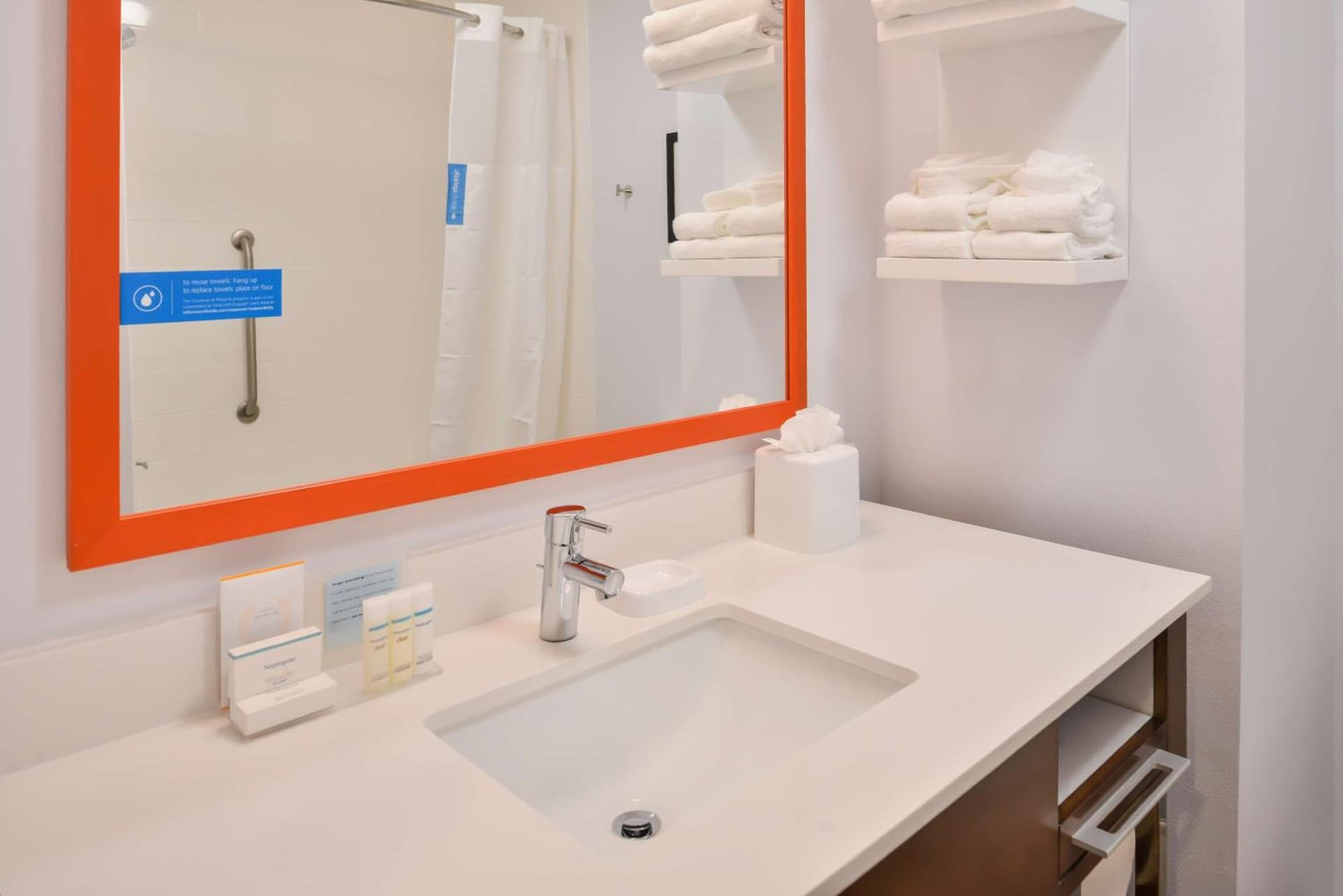 Hampton Inn Statesville gallery photo in Statesville, NC — image 65