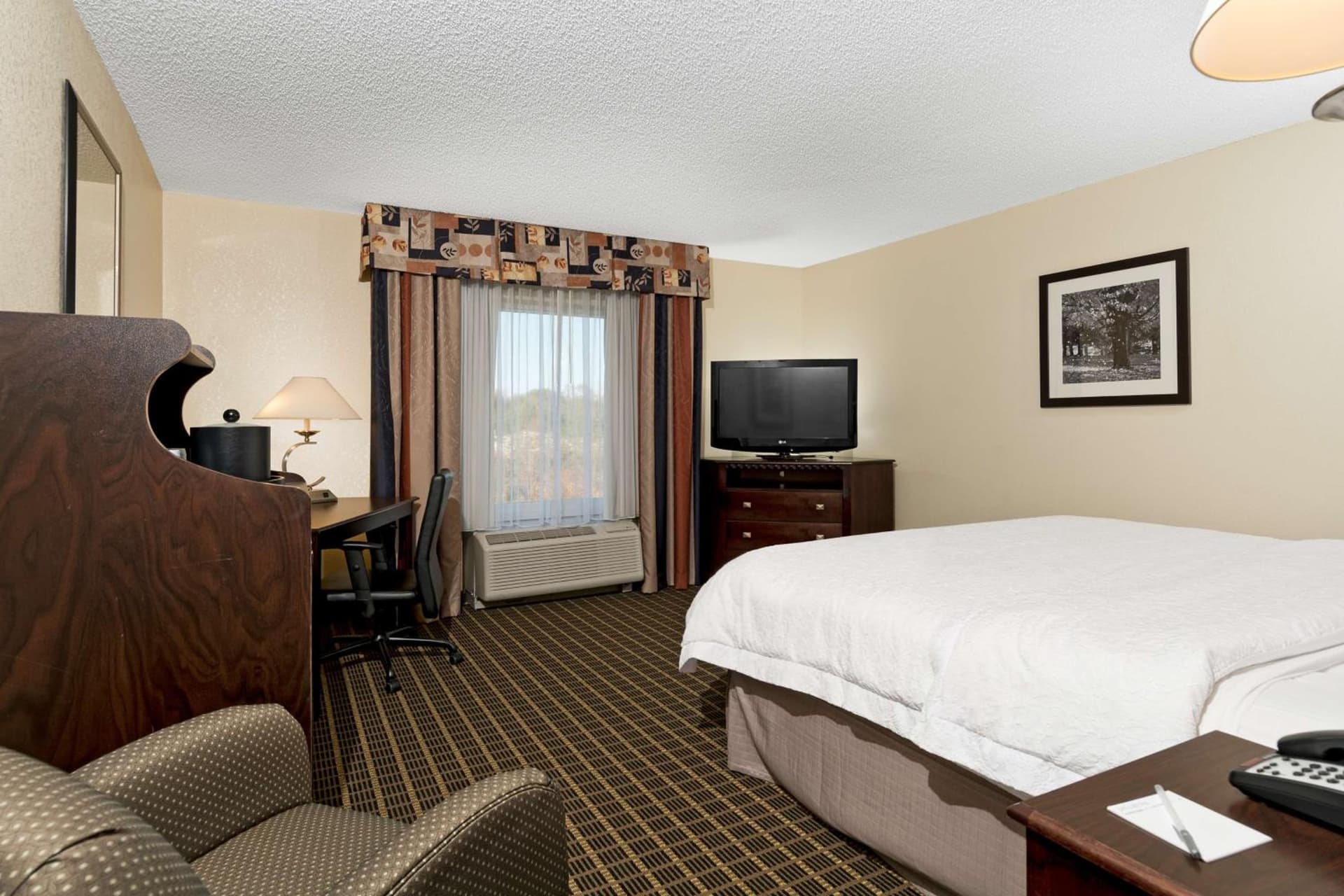 Hampton Inn Statesville gallery photo in Statesville, NC — image 28