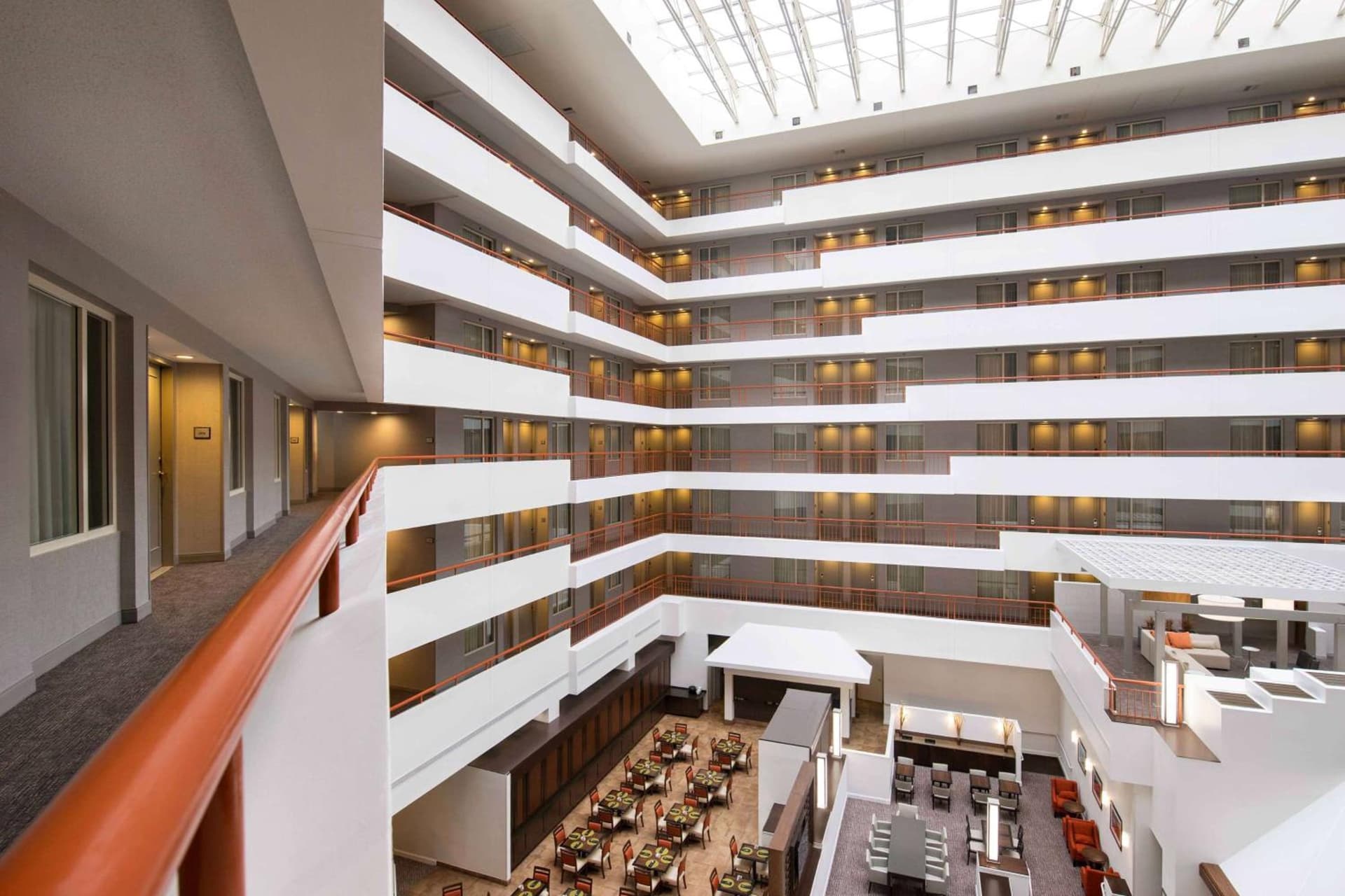 Embassy Suites by Hilton Baltimore at BWI Airport interior in Linthicum Heights, MD — gallery photo 2