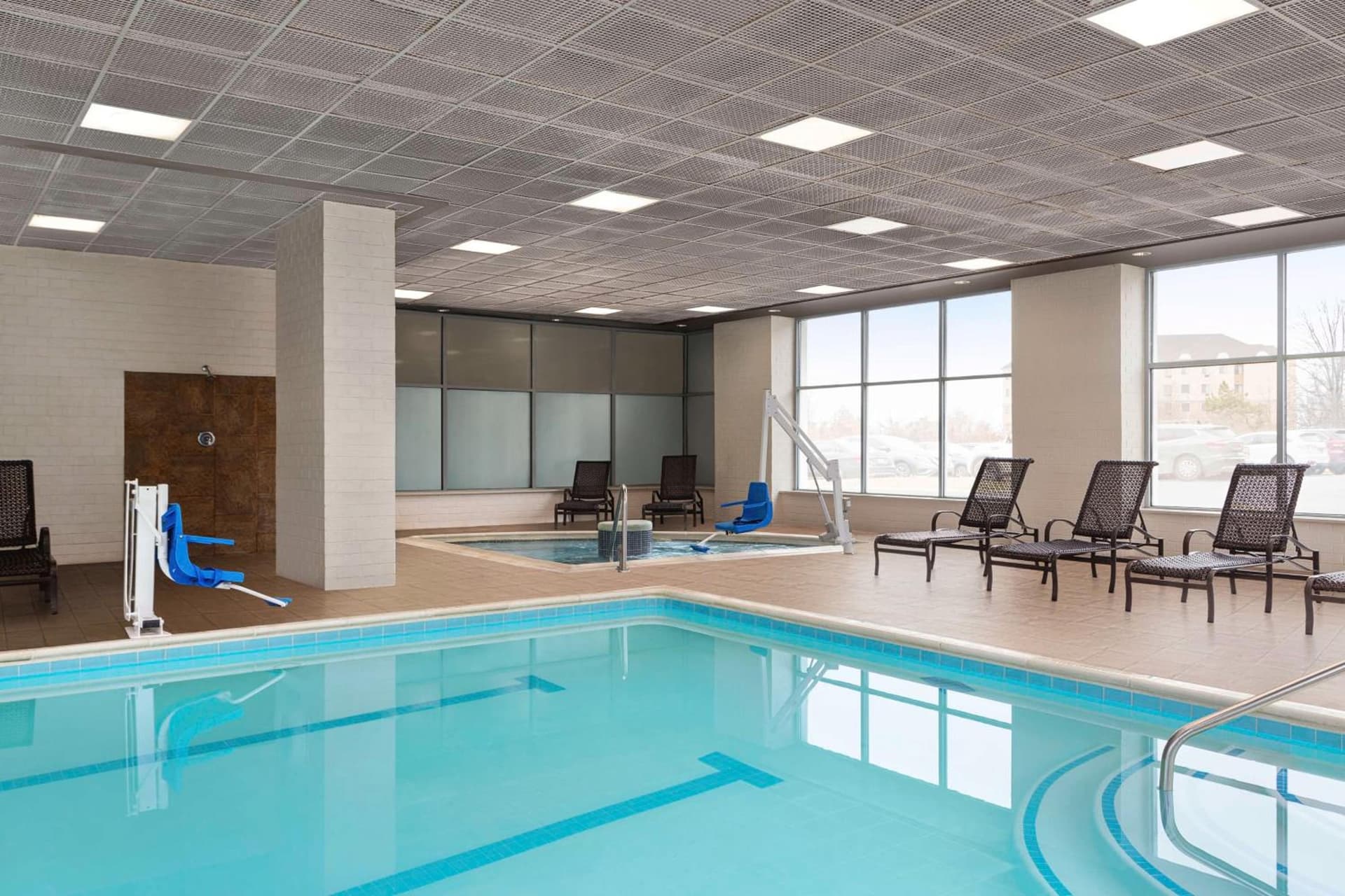 Embassy Suites by Hilton Baltimore at BWI Airport gallery photo in Linthicum Heights, MD — image 15