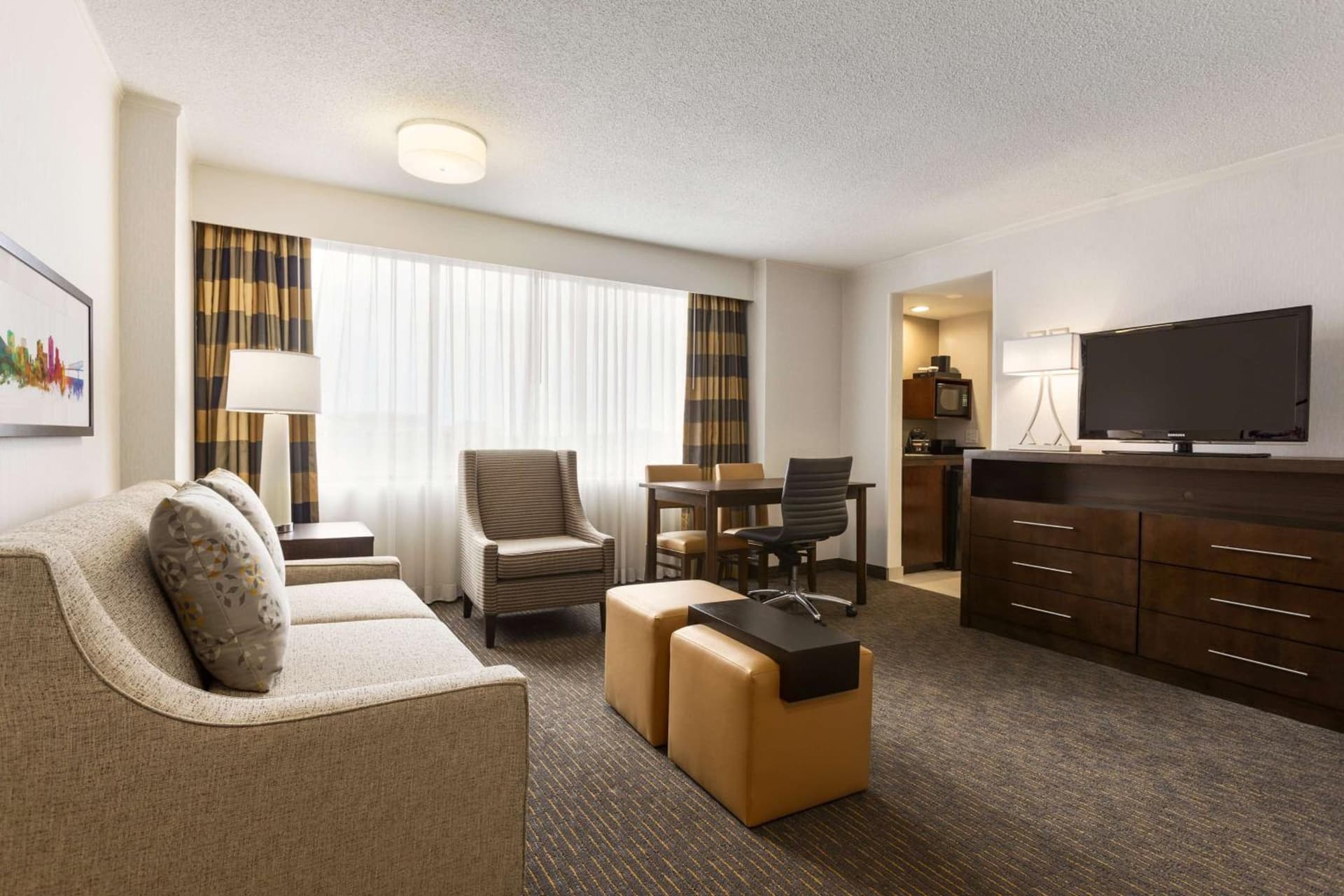 Embassy Suites by Hilton Baltimore at BWI Airport gallery photo in Linthicum Heights, MD — image 32
