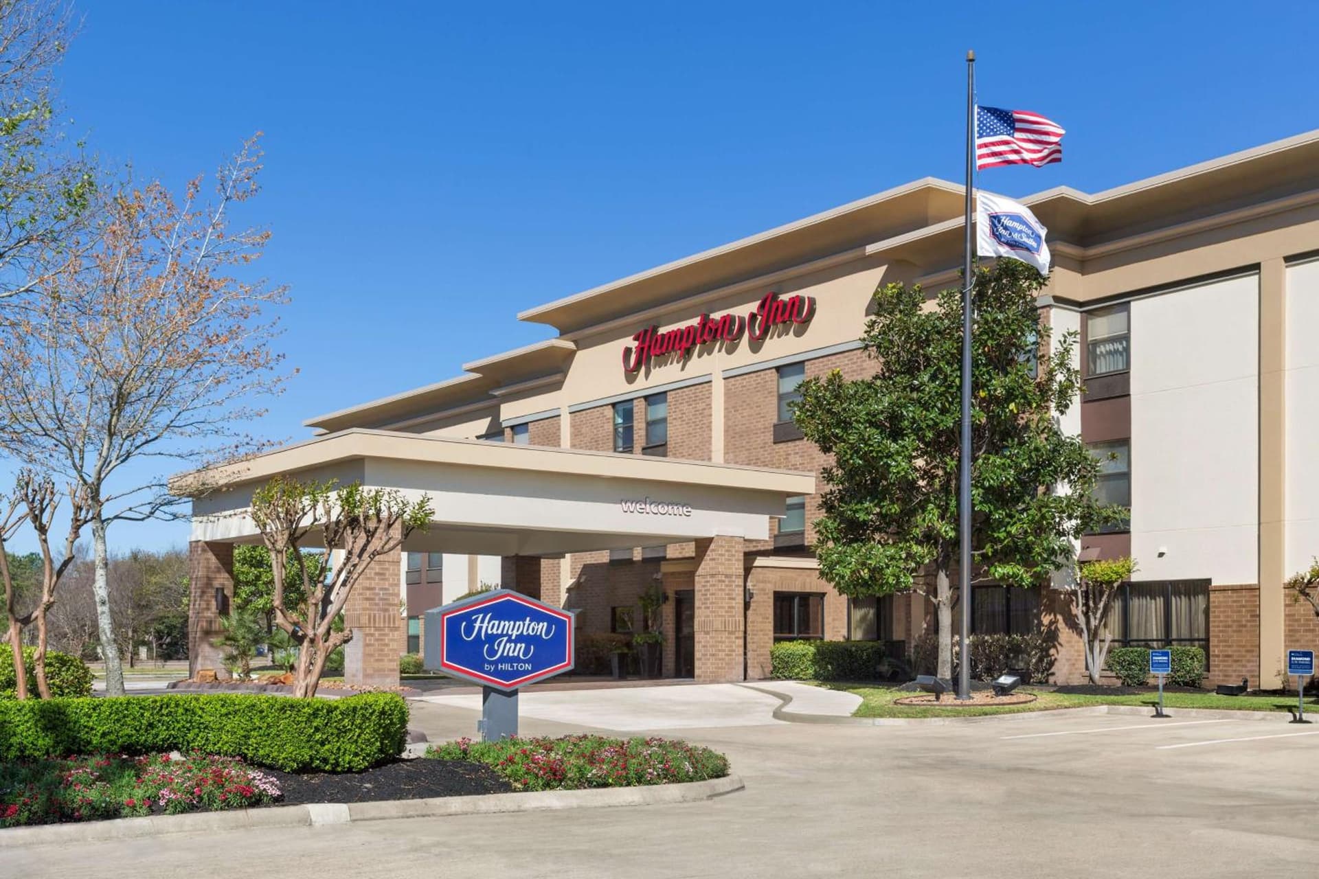 Hampton Inn Houston Willowbrook Mall featured exterior or lobby in Houston, TX — similar hotel