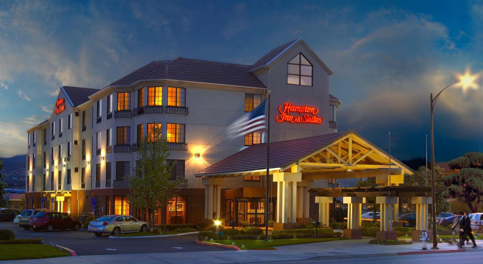 Hampton Inn & Suites San Francisco-Burlingame-Airport South interior in Burlingame, CA — gallery photo 2