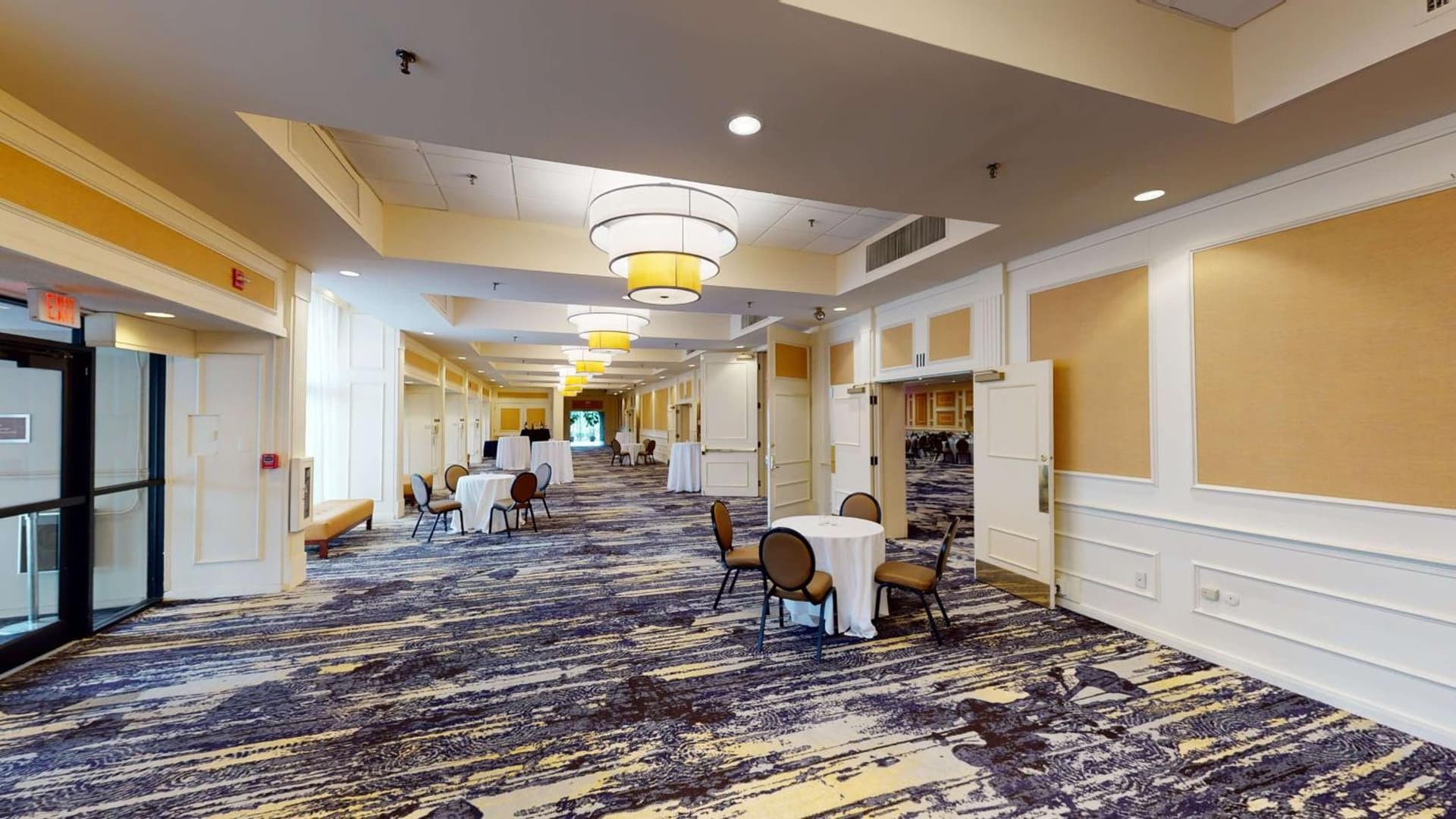 DoubleTree Boston North Shore Danvers property views in Danvers — gallery photo 3