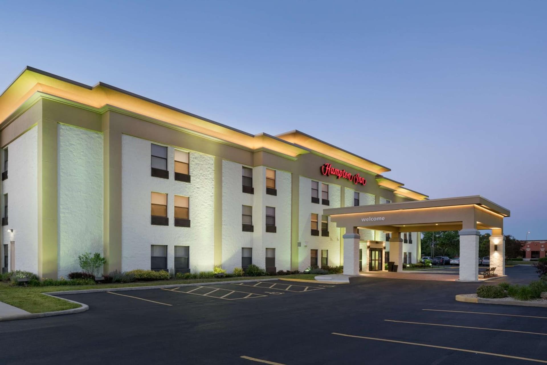 Hampton Inn Chicago-Tinley Park interior in Tinley Park, IL — gallery photo 2