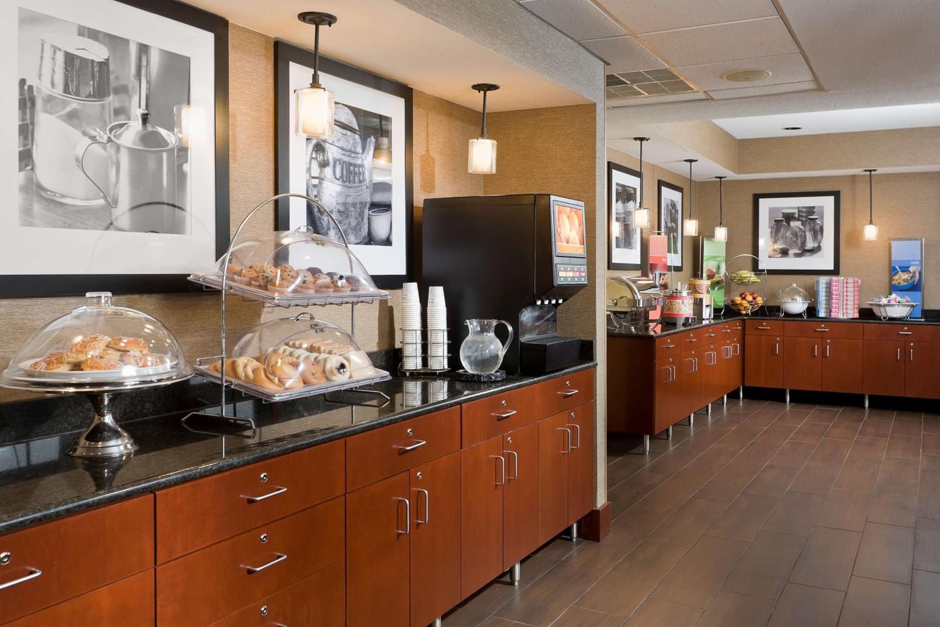 Hampton Inn Chicago-Tinley Park gallery photo in Tinley Park, IL — image 8