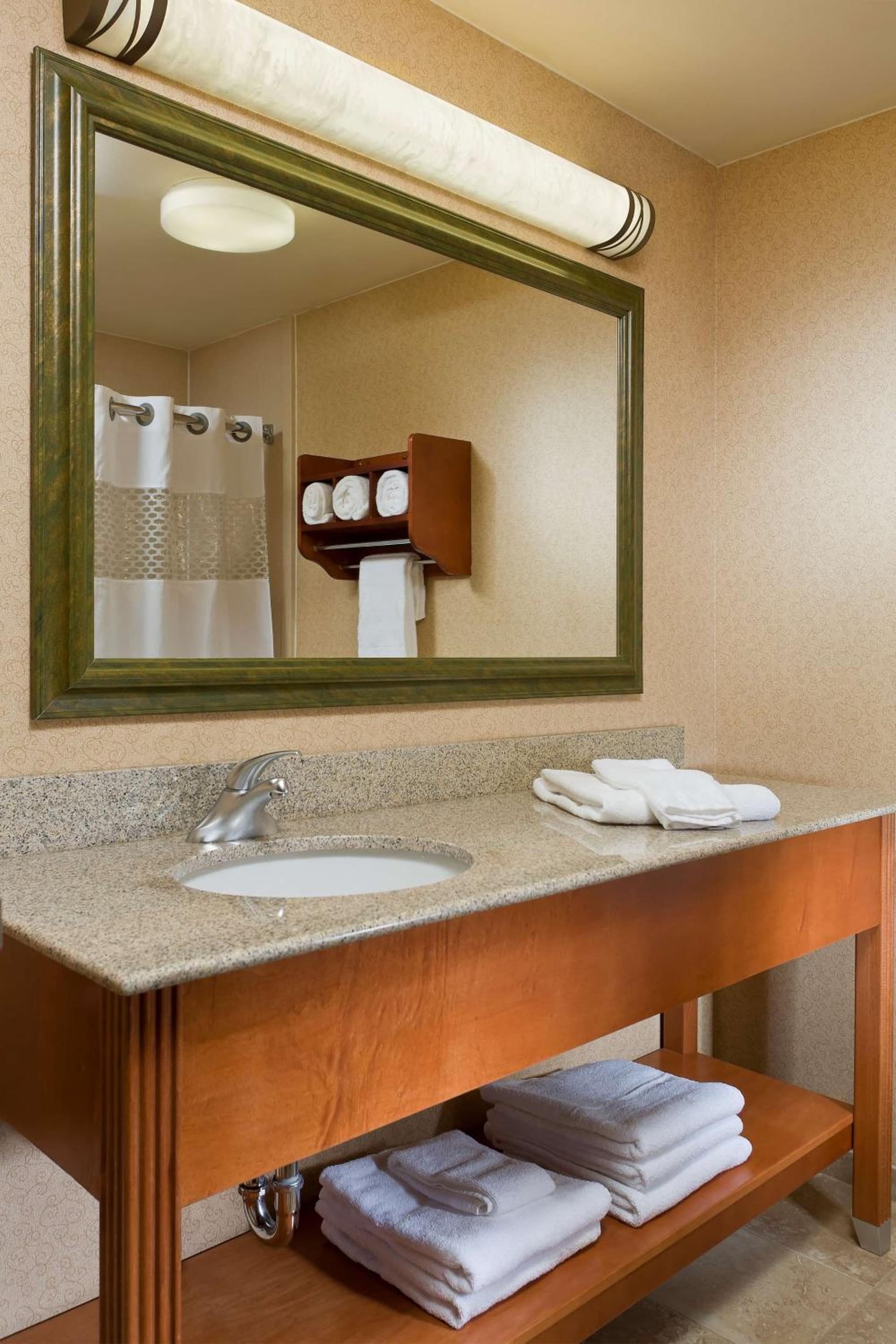 Hampton Inn Chicago-Tinley Park gallery photo in Tinley Park, IL — image 16