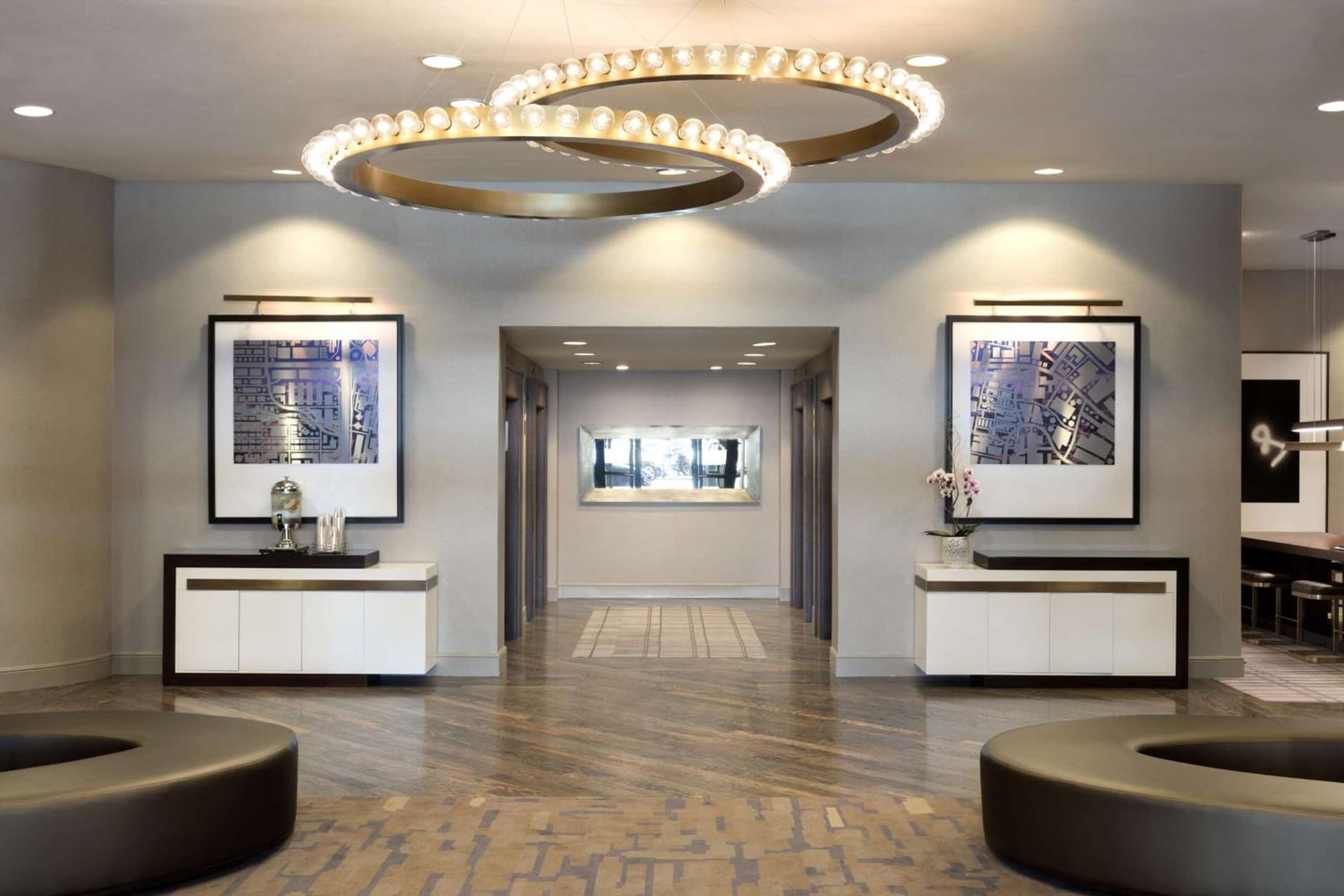 DoubleTree by Hilton Hotel Dallas Campbell Centre gallery photo in Dallas, TX — image 16
