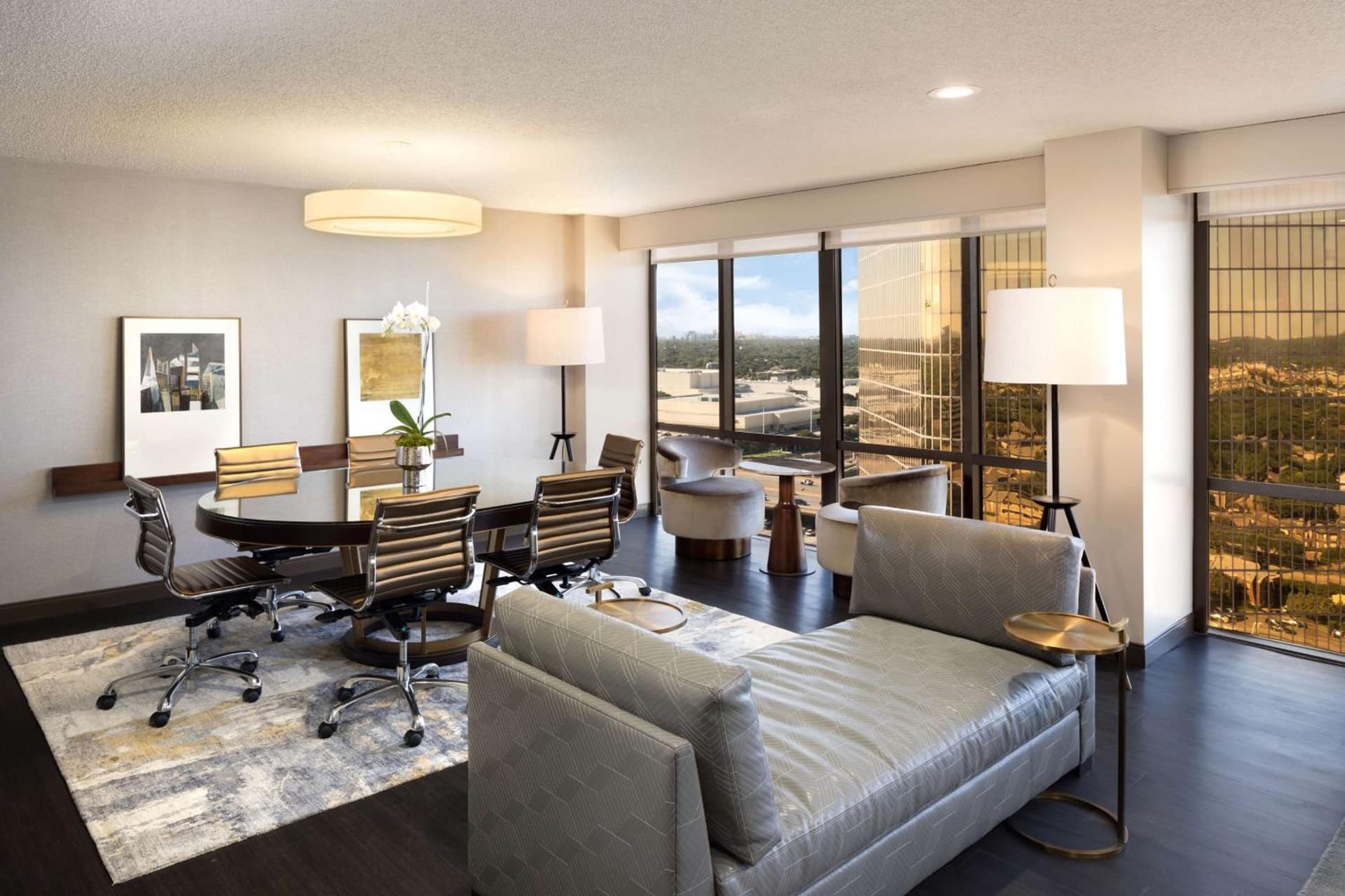 DoubleTree by Hilton Hotel Dallas Campbell Centre gallery photo in Dallas, TX — image 60