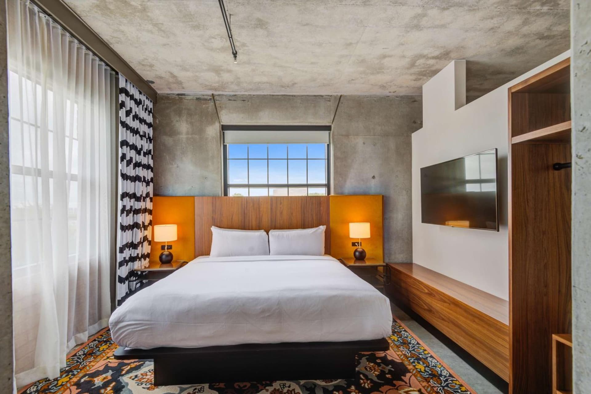 The Clara Hotel Plano, Tapestry Collection by Hilton gallery photo in Plano, TX — image 17