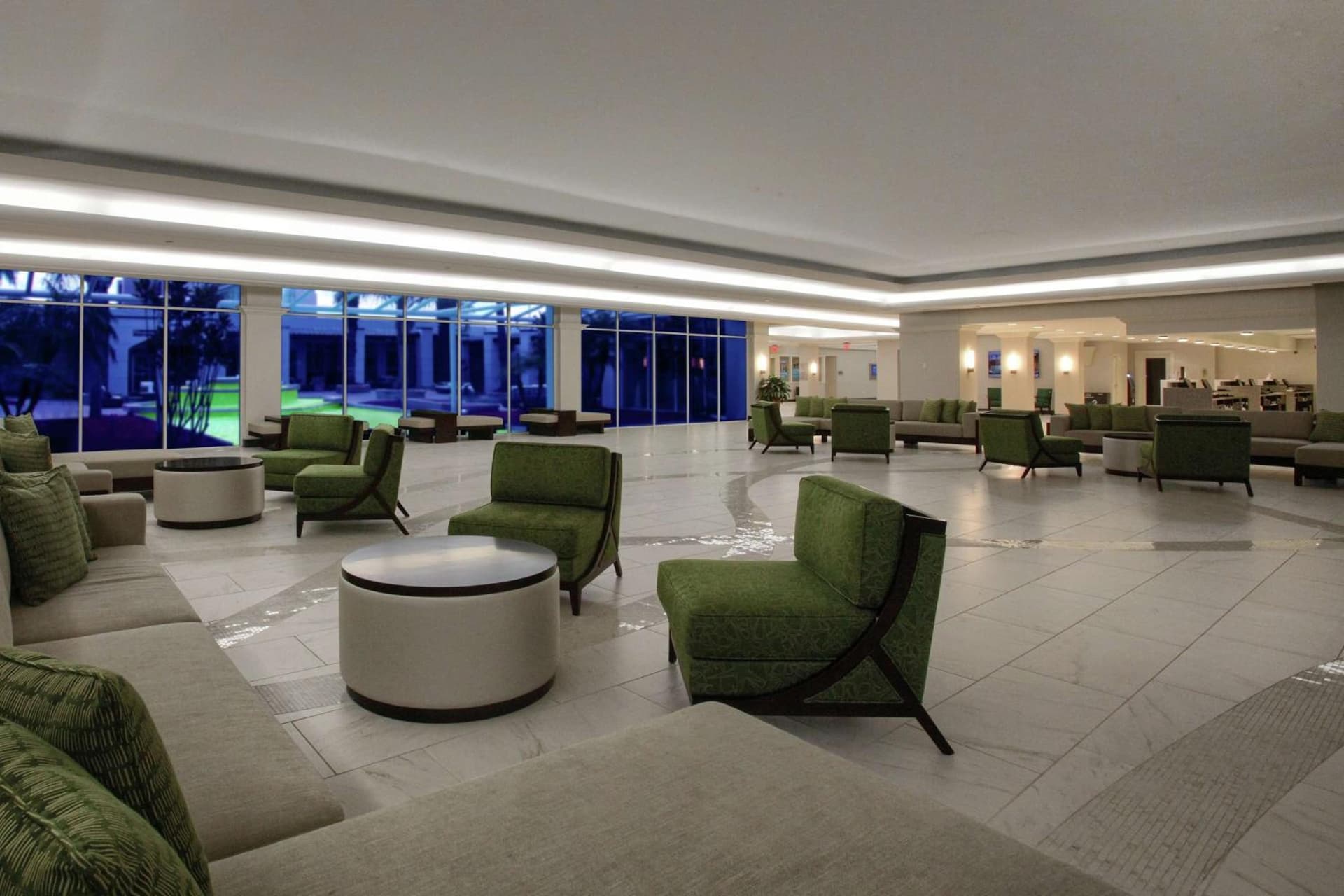 DoubleTree by Hilton at the Entrance to Universal Orlando gallery photo in Orlando, FL — image 32