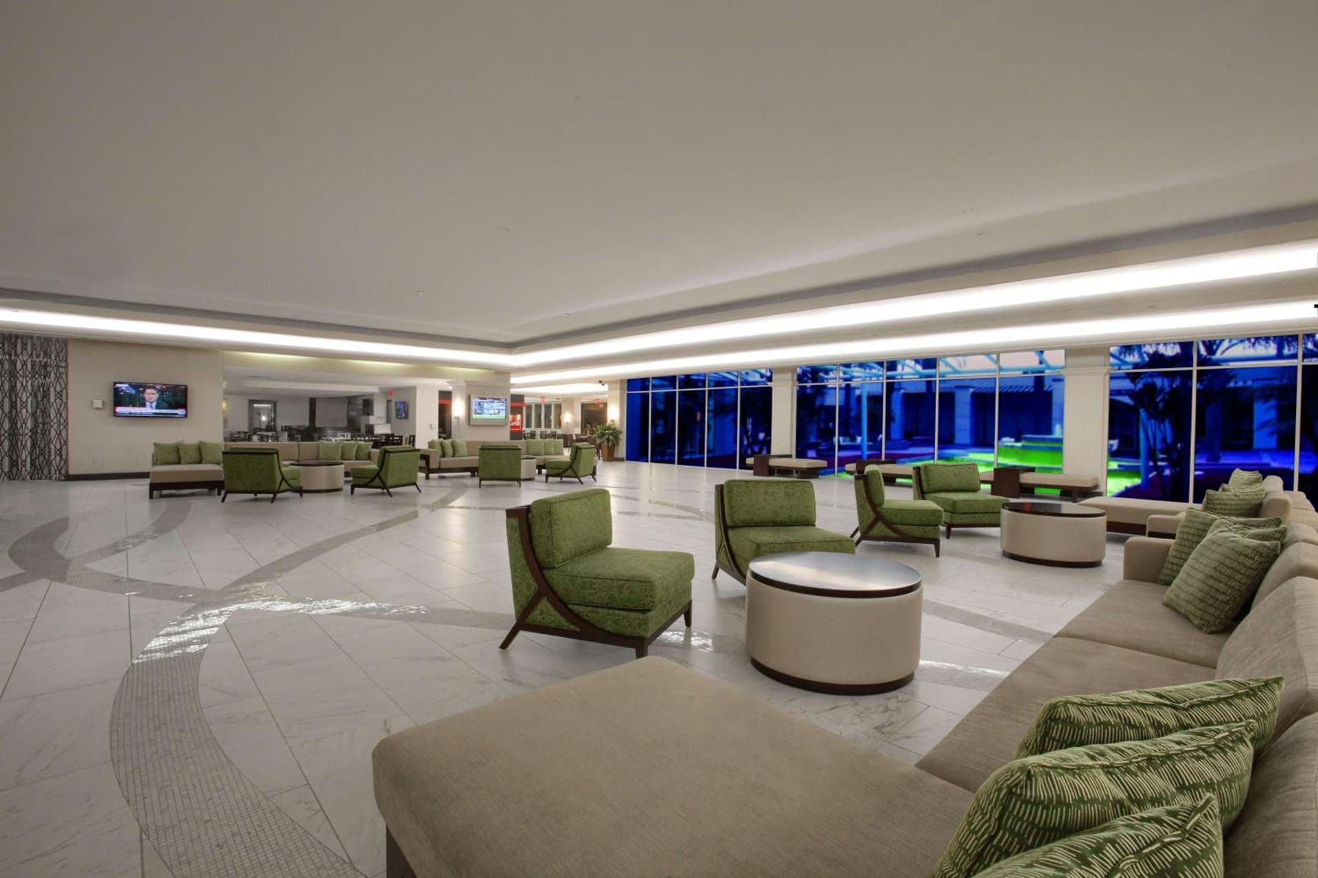 DoubleTree by Hilton at the Entrance to Universal Orlando gallery photo in Orlando, FL — image 18