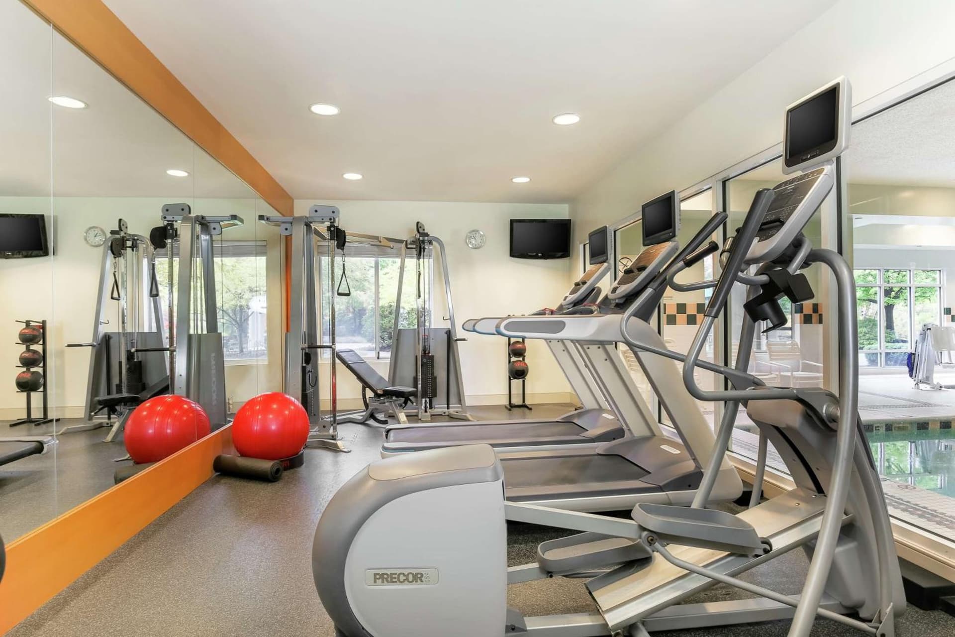 Hilton Garden Inn Cleveland/Twinsburg gallery photo in Twinsburg, OH — image 12